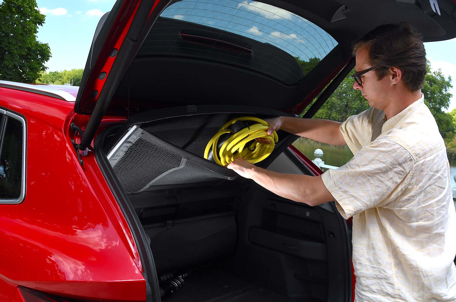Skoda Elroq George Hill using charge cable net