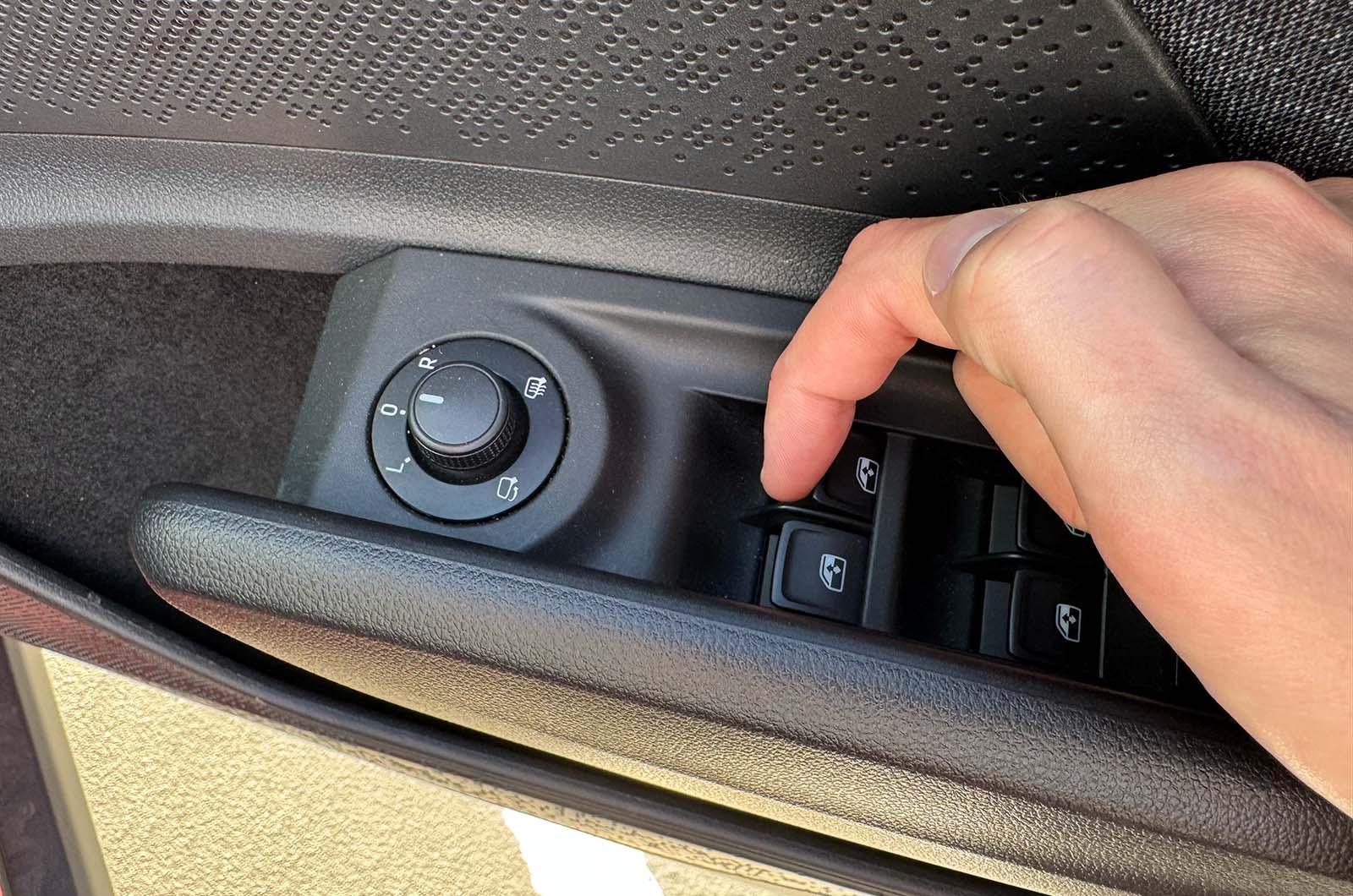 Skoda Elroq window switches