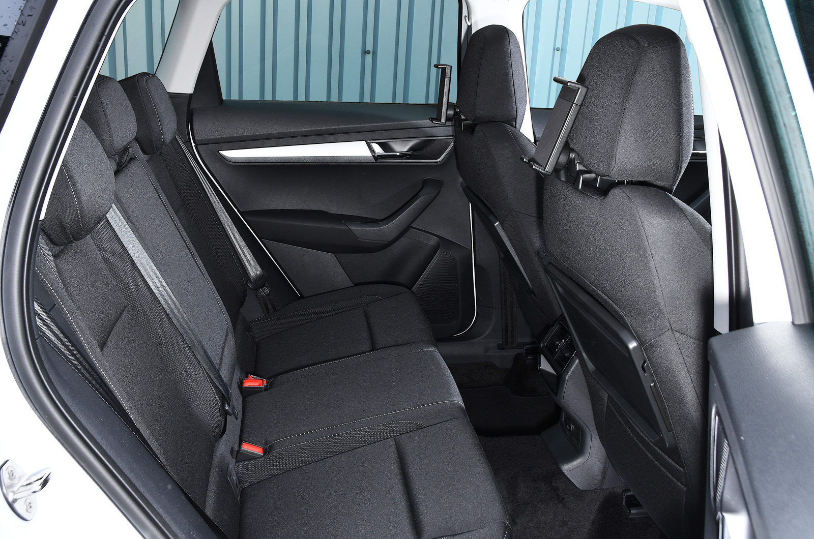 Skoda Karoq 2022 rear seats