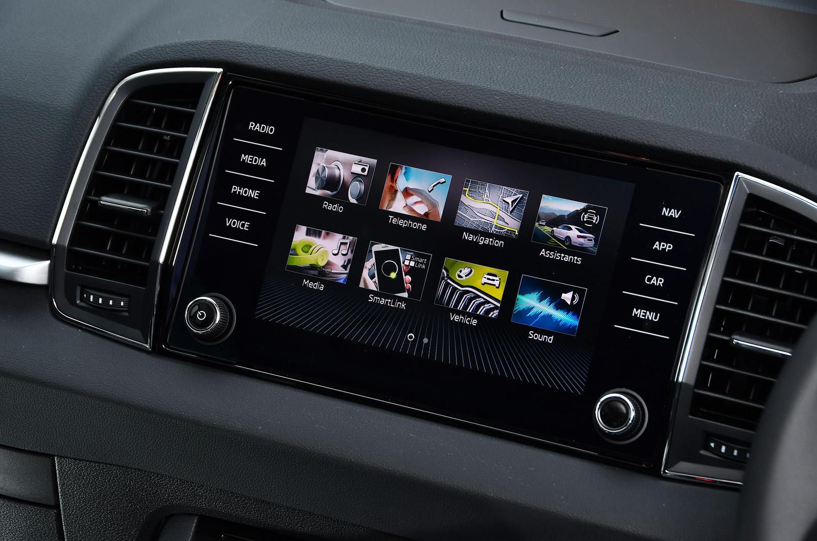 Skoda Karoq 2022 touchscreen