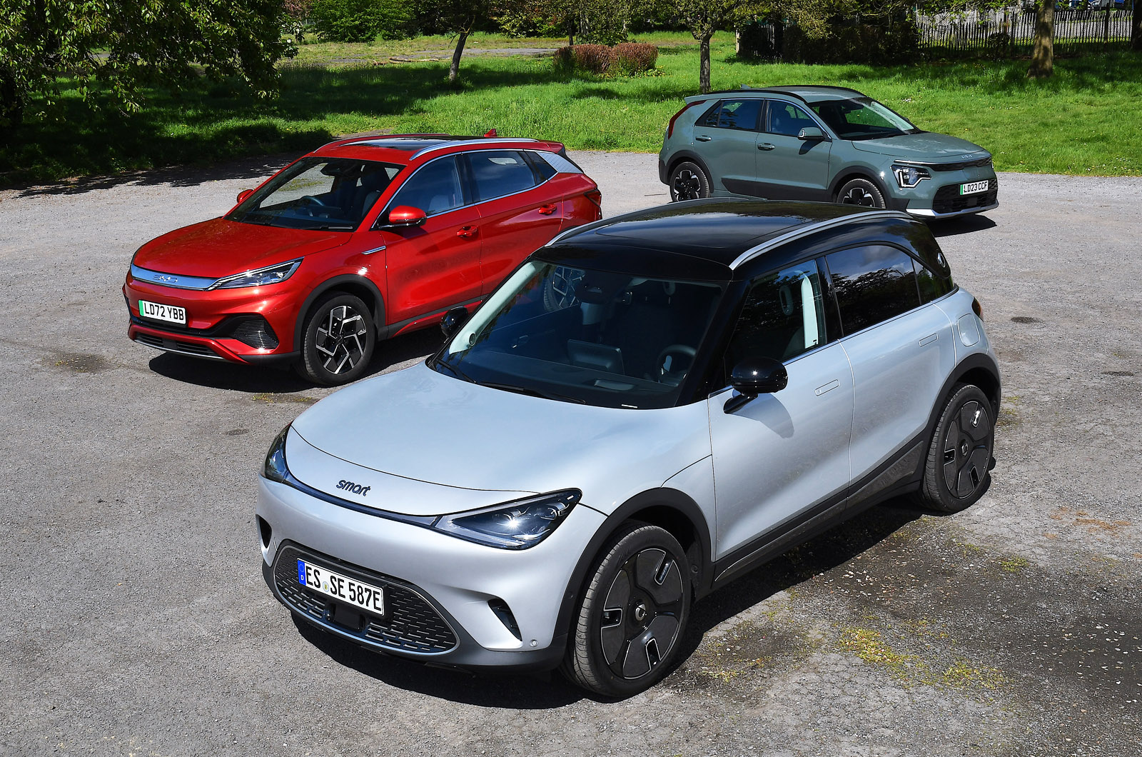 Smart #1 vs BYD Atto 3 vs Kia Niro EV fronts from high up