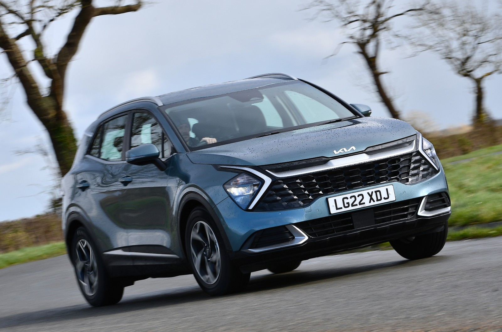 Kia Sportage front 3/4