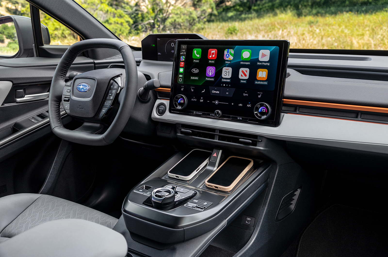 Subaru Uncharted interior