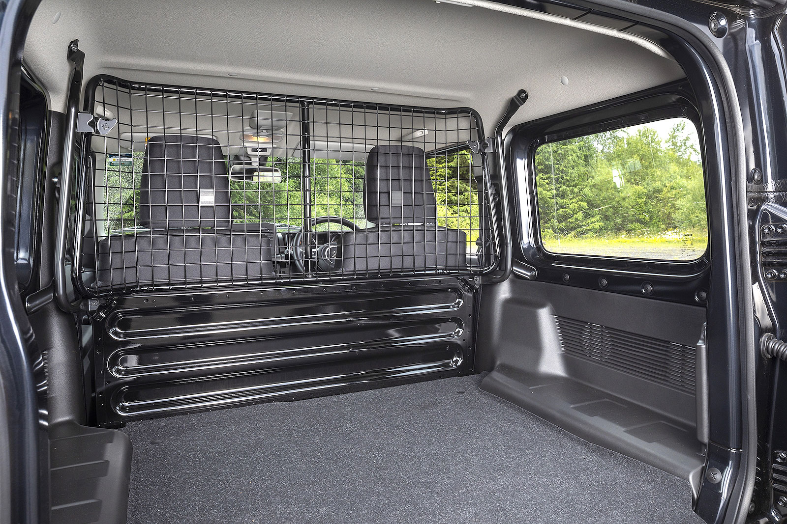 Suzuki Jimny LCV interior load bay