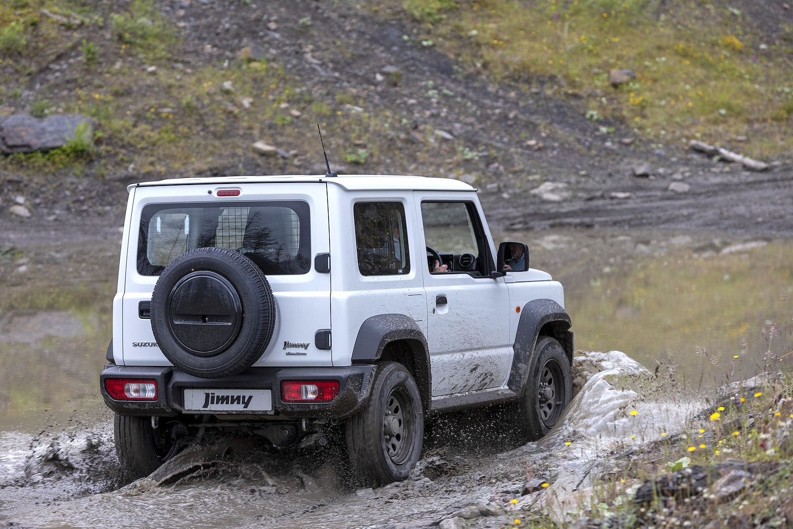 Suzuki Jimny LCV rear right driving off road