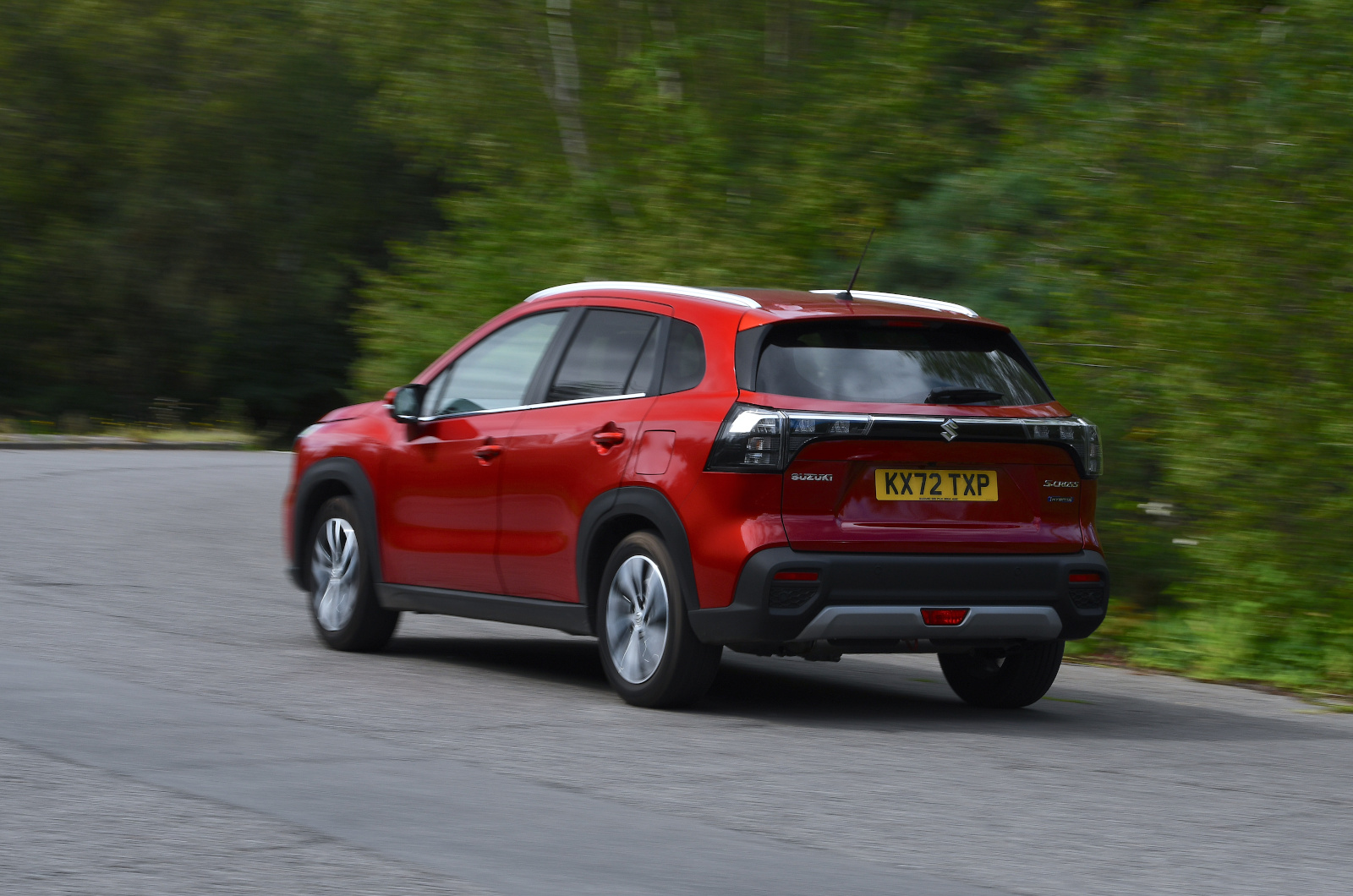 Suzuki S-Cross Ultra rear driving