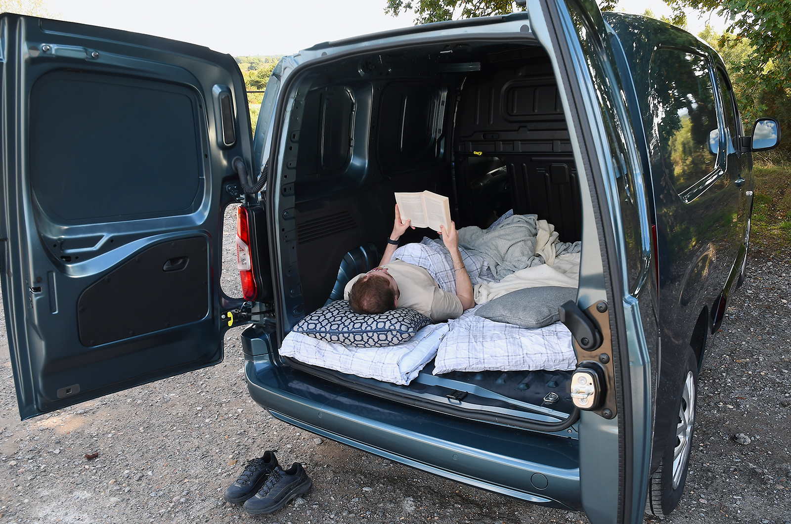 Tom Goodban Sleeping in the Fiat Doblo