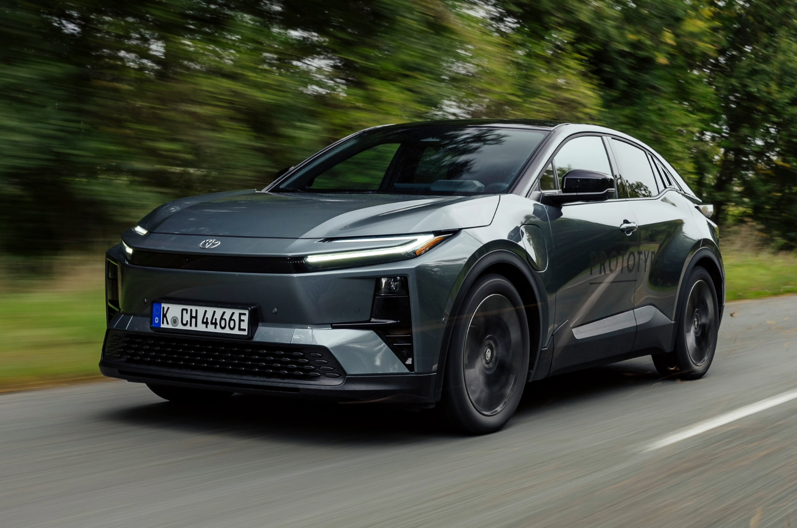 Toyota C-HR+ driving