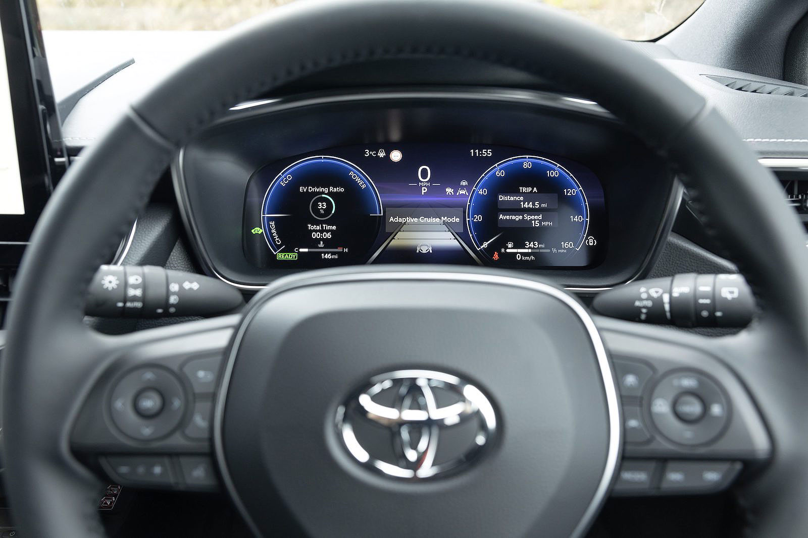Toyota Corolla Touring Sports interior driver display