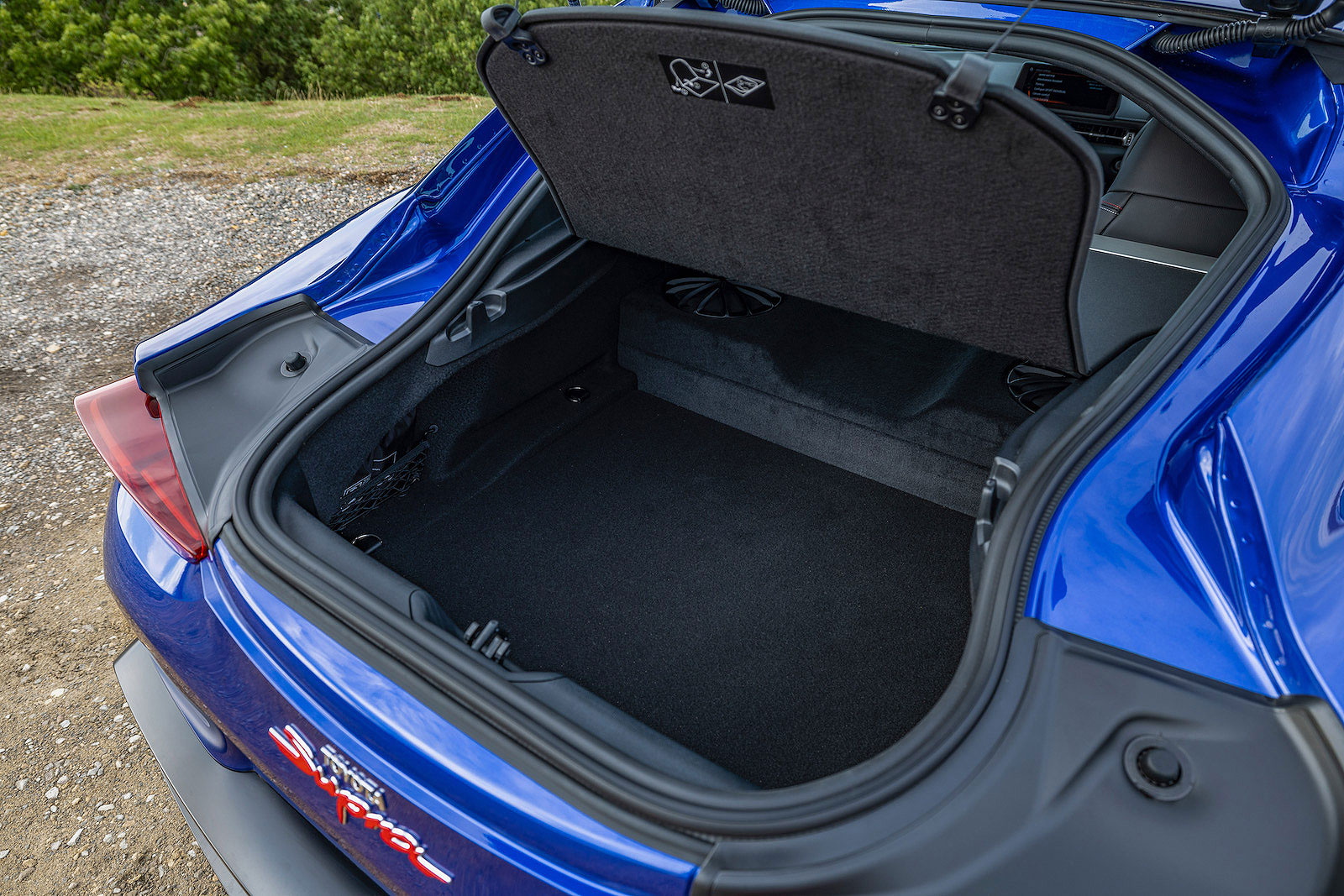 Toyota GR Supra 2022 boot open