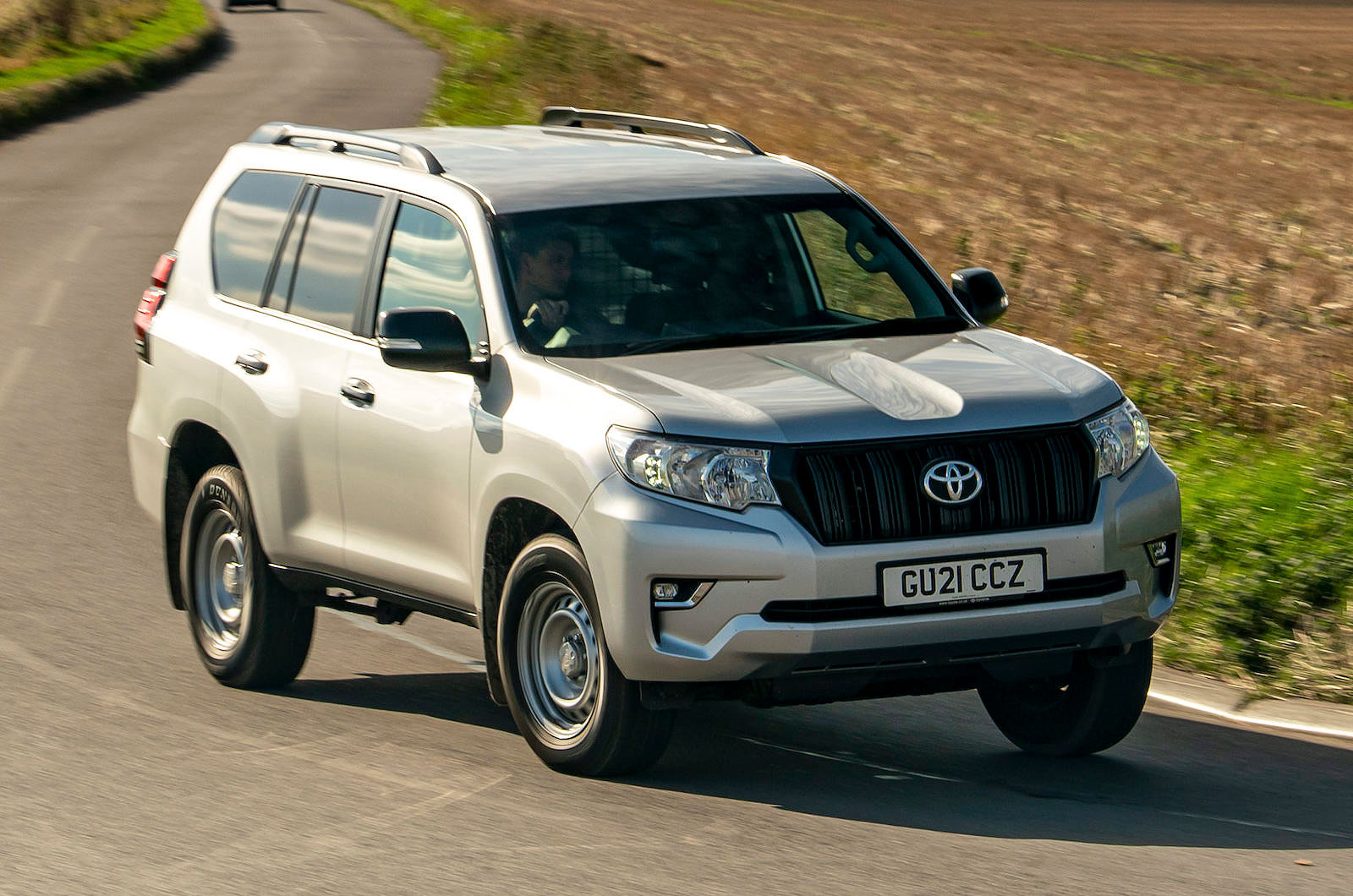 Toyota Land Cruiser Commercial front cornering