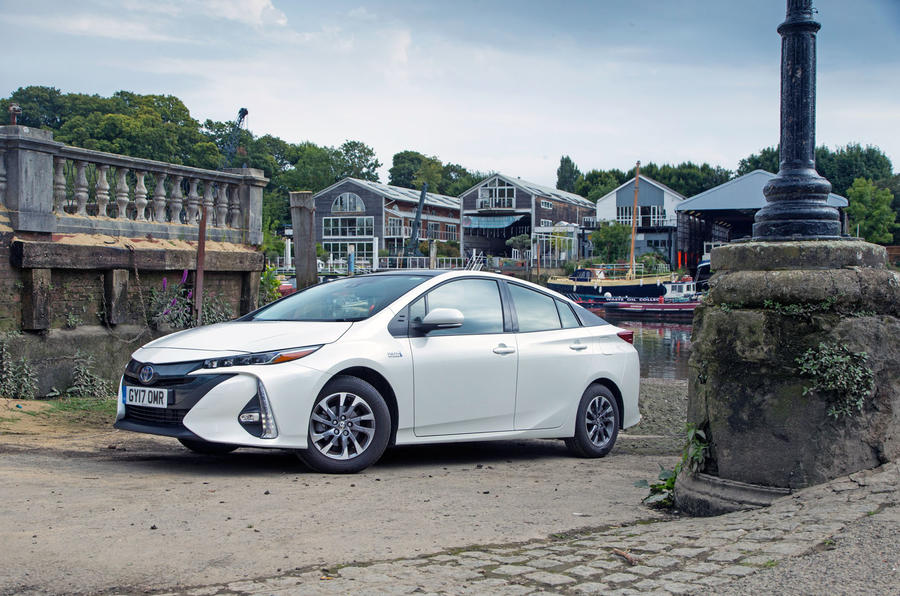Used Toyota Prius Plug-in 