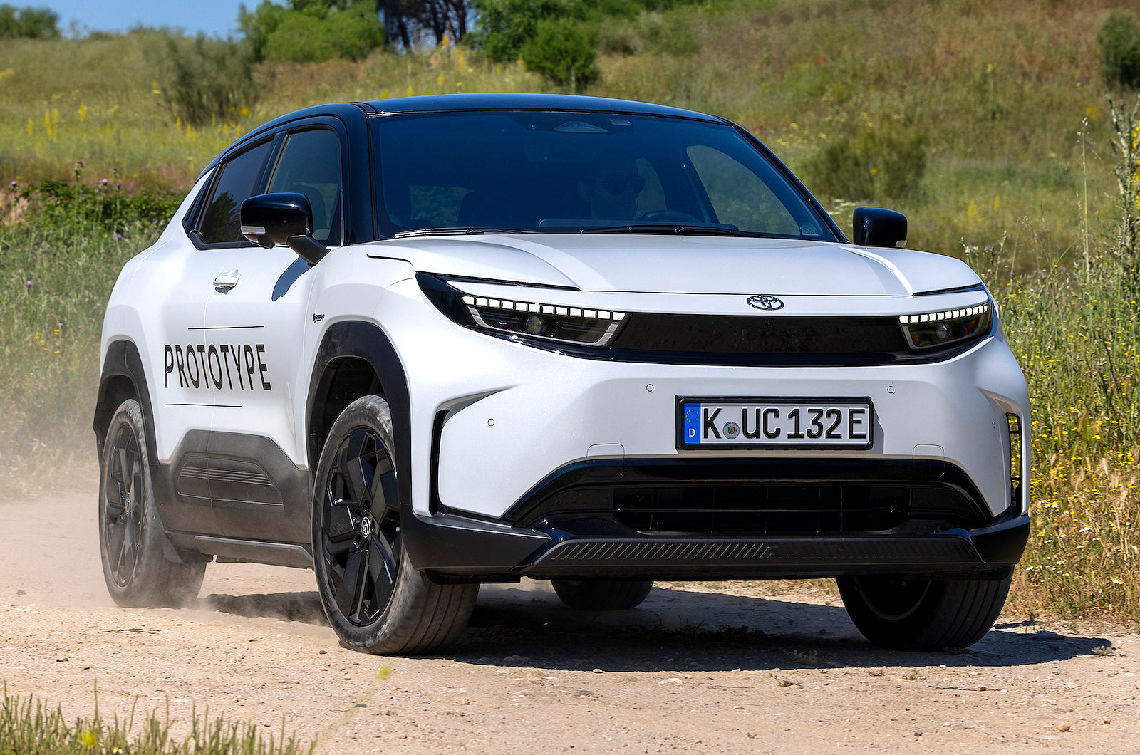 Toyota Urban Cruiser front right driving