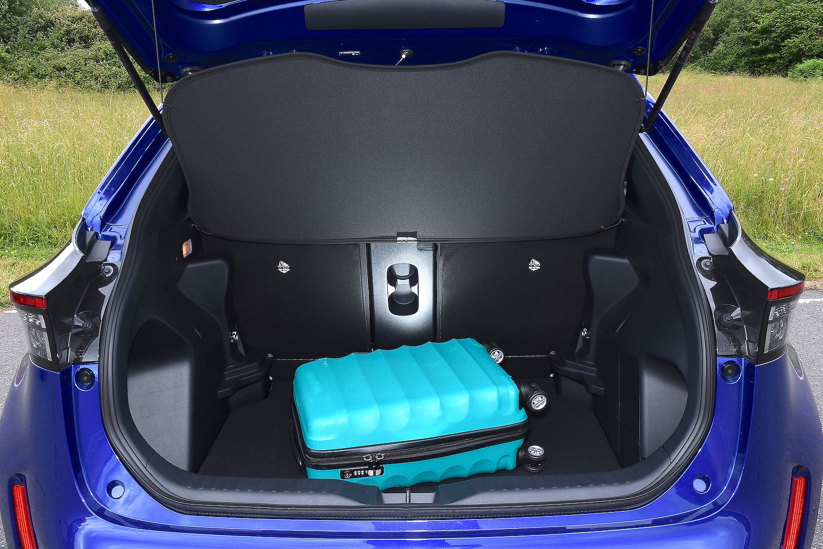 Toyota Yaris Cross boot
