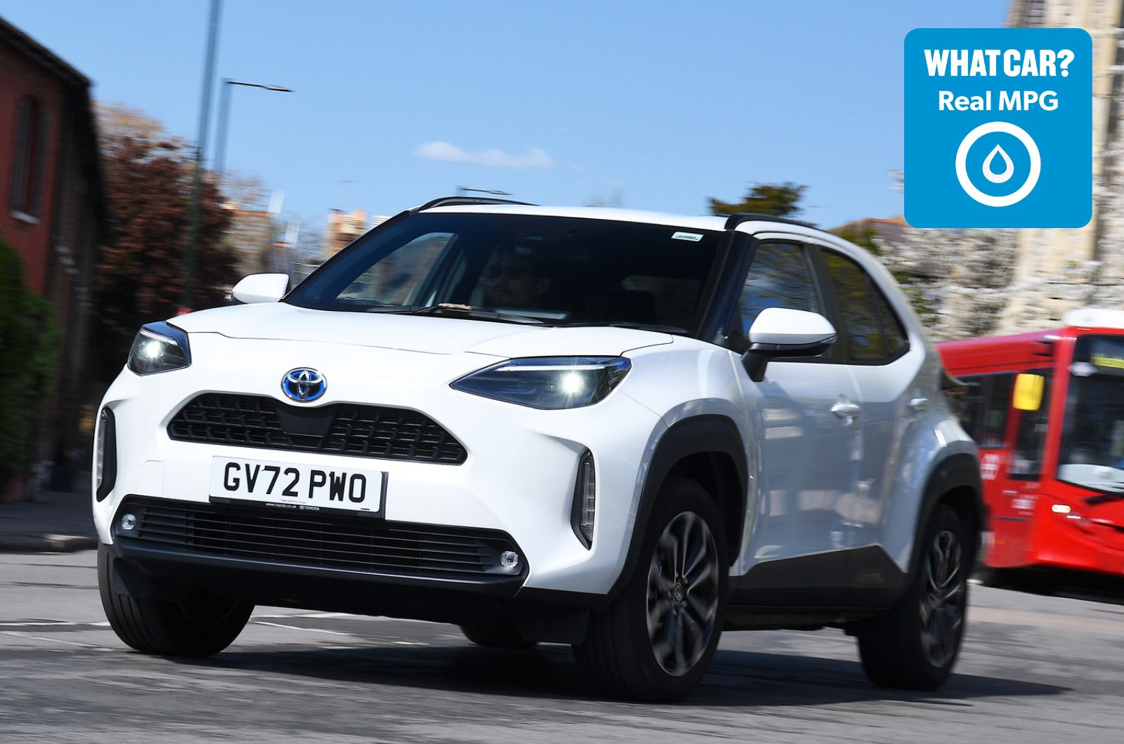 Toyota Yaris Cross cornering with Real MPG logo