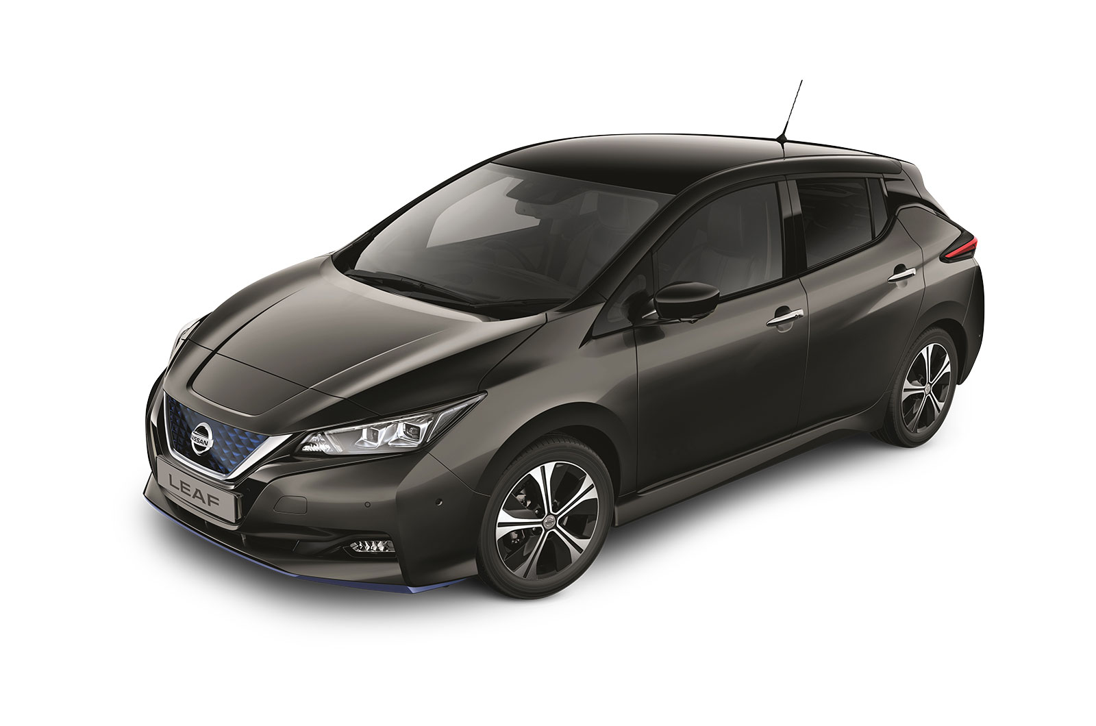 With great range and easy cost-effective charging on all-electric cars like the Nissan LEAF, there are lots of benefits to making the switch ahead of 2030