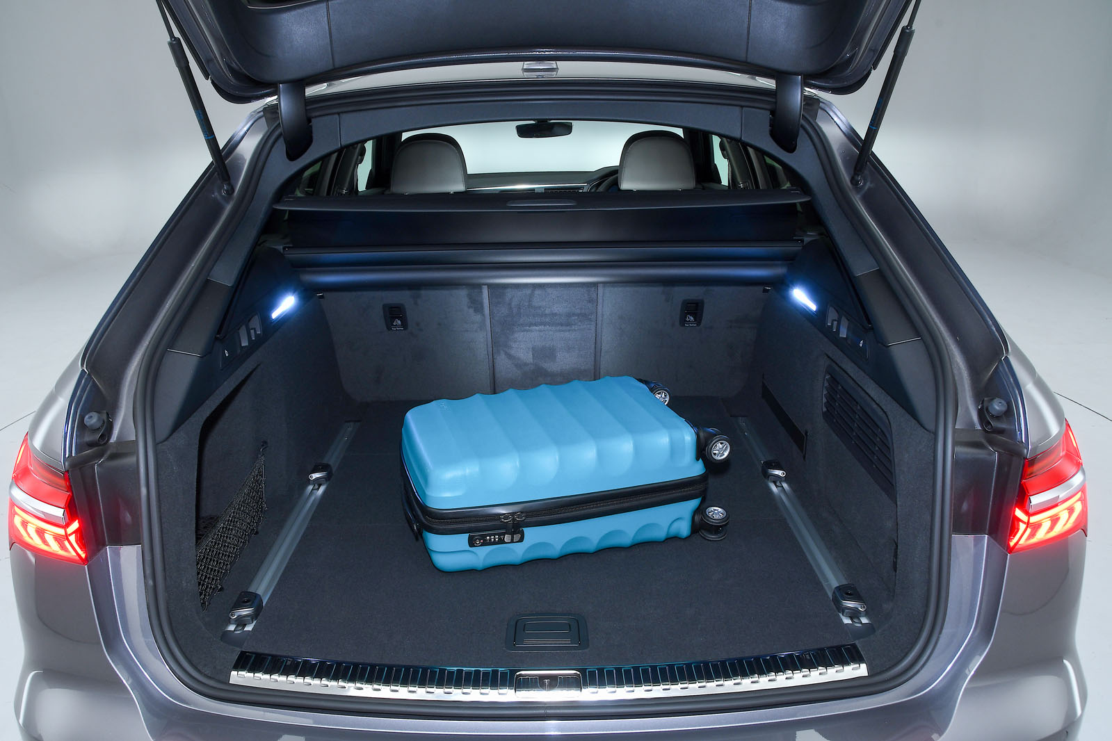 Audi A6 Allroad boot