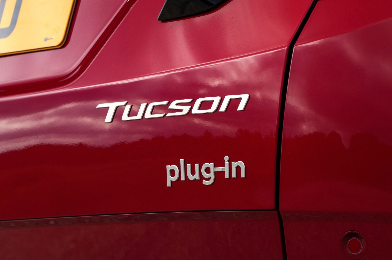 Hyundai Tucson exterior badge