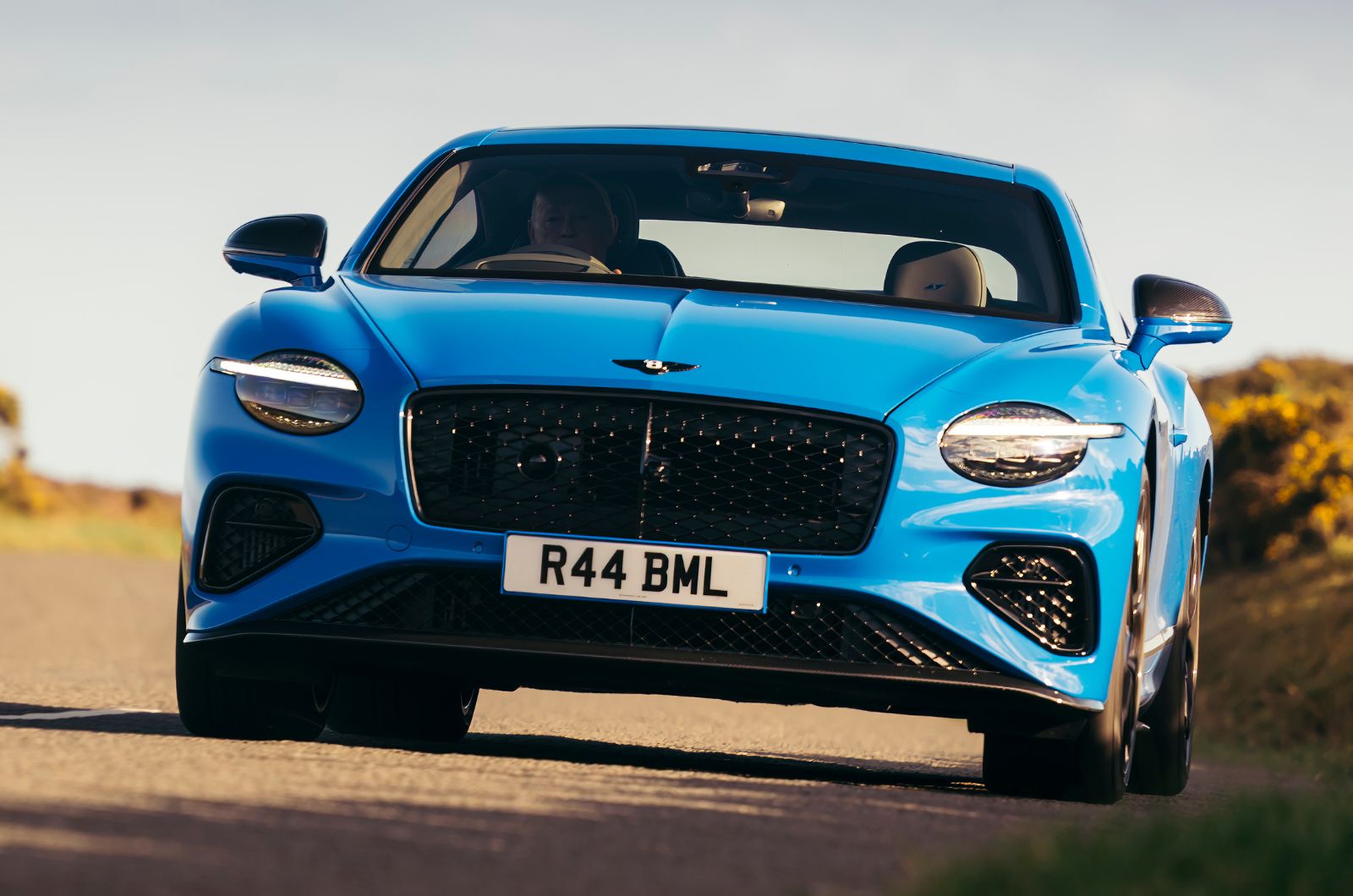 Bentley Continental GT front dynamic