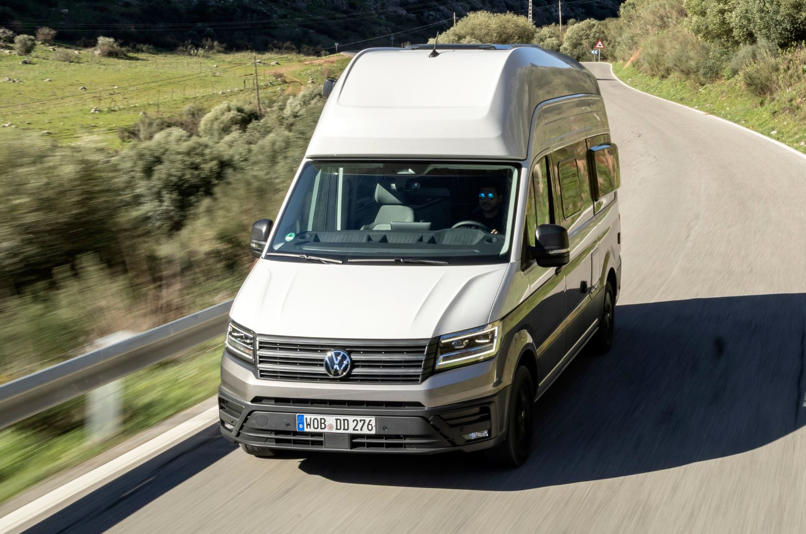 Volkswagen Grand California front dynamic