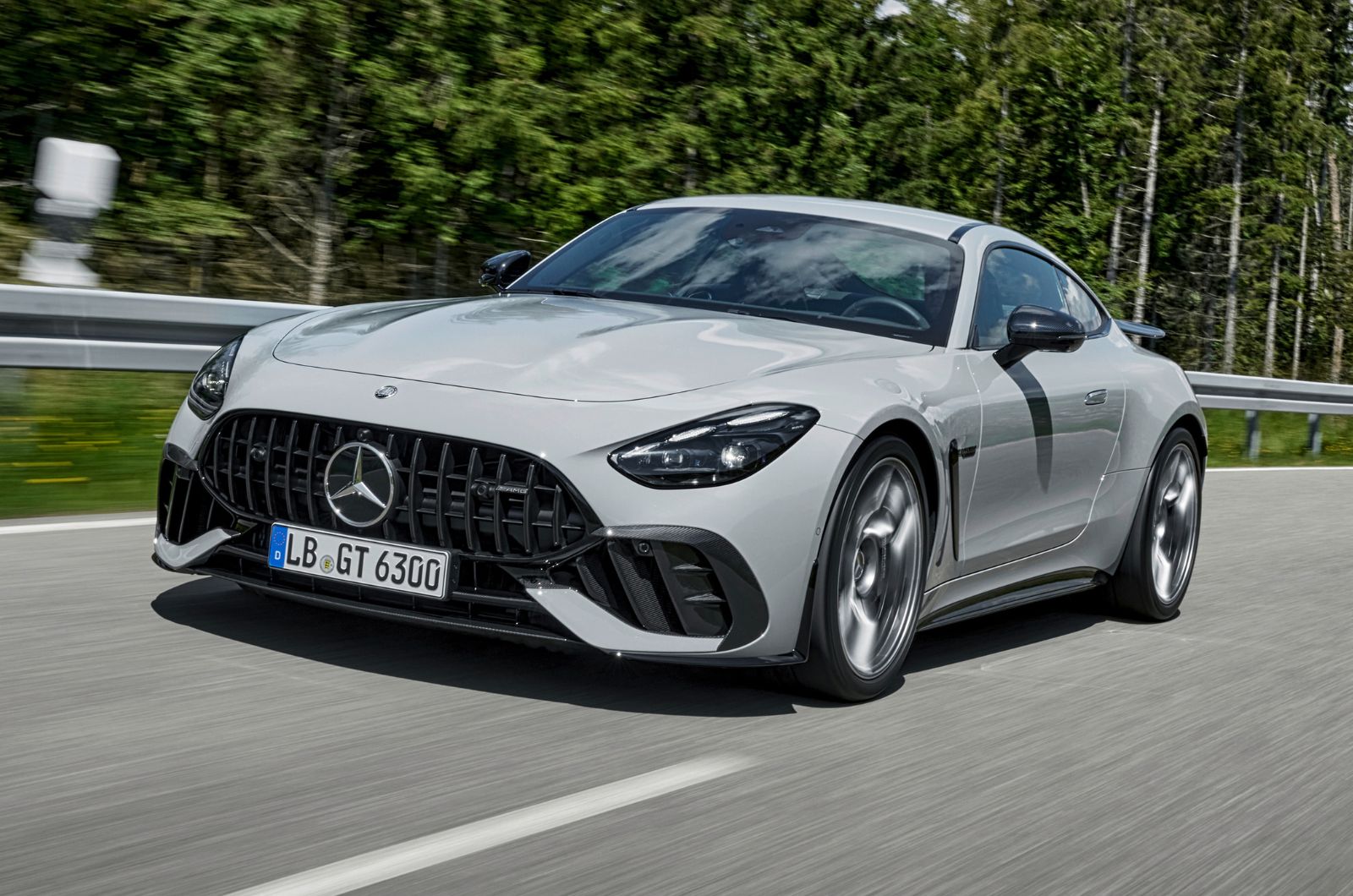 Mercedes-AMG GT 63 S E Performance