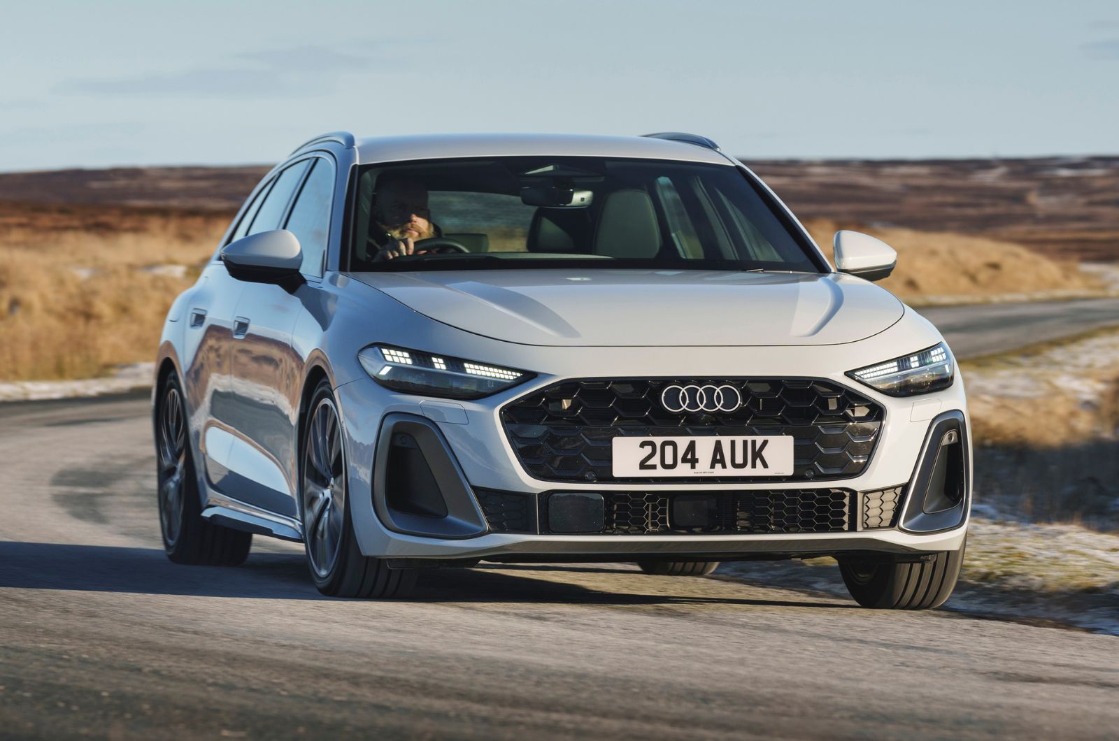 Audi A5 Avant front right driving