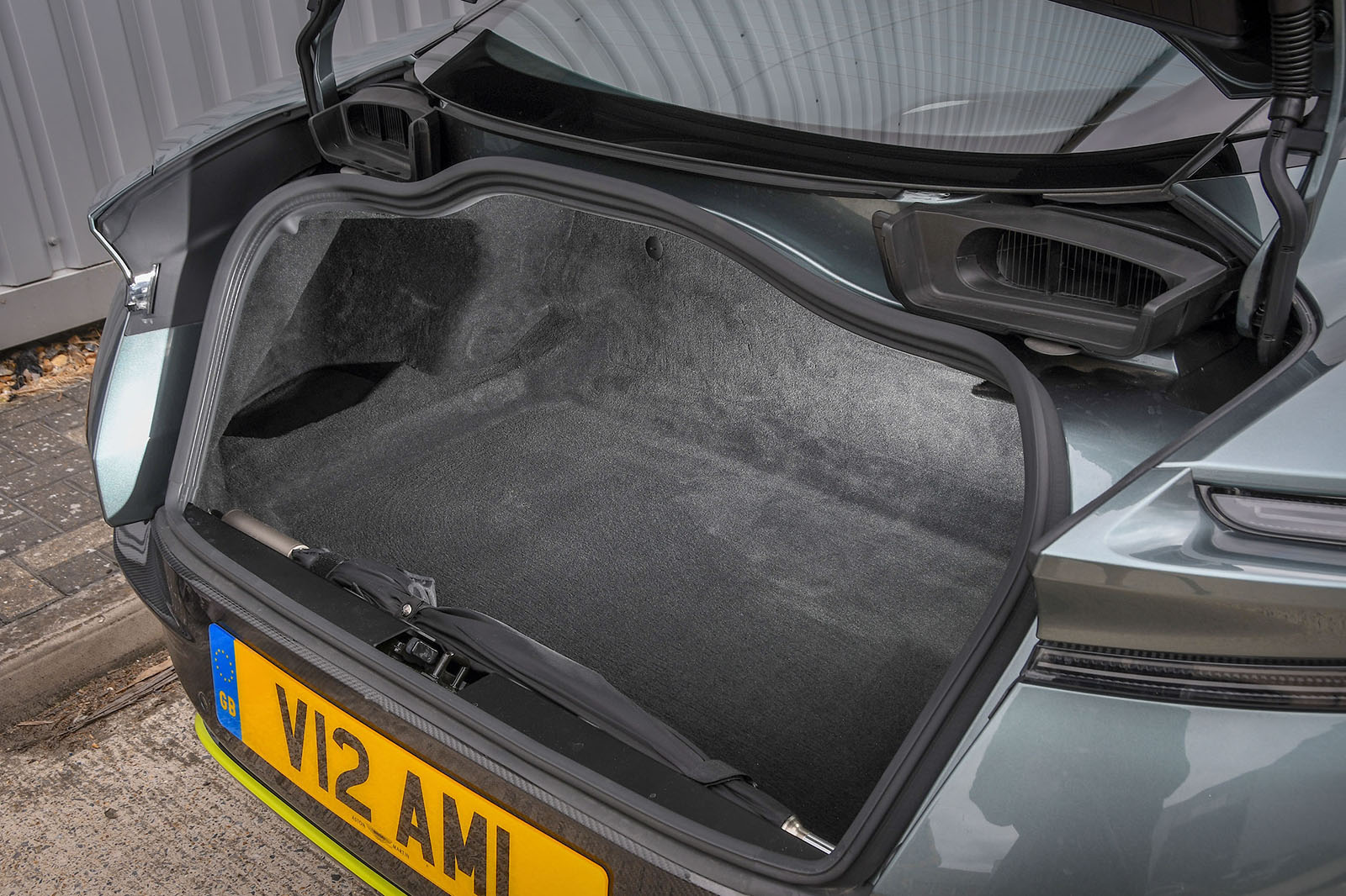 Used Aston Martin DB11 2016-2023 Boot