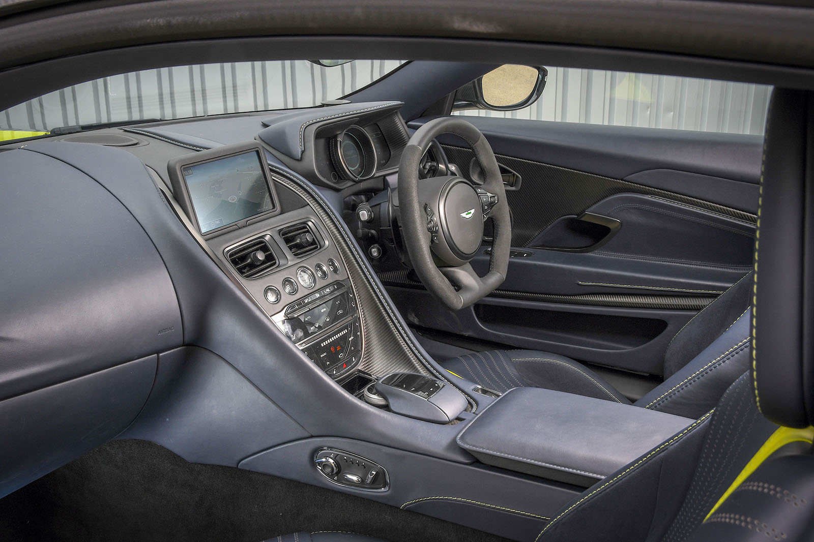 Used Aston Martin DB11 2016-2023 Interior