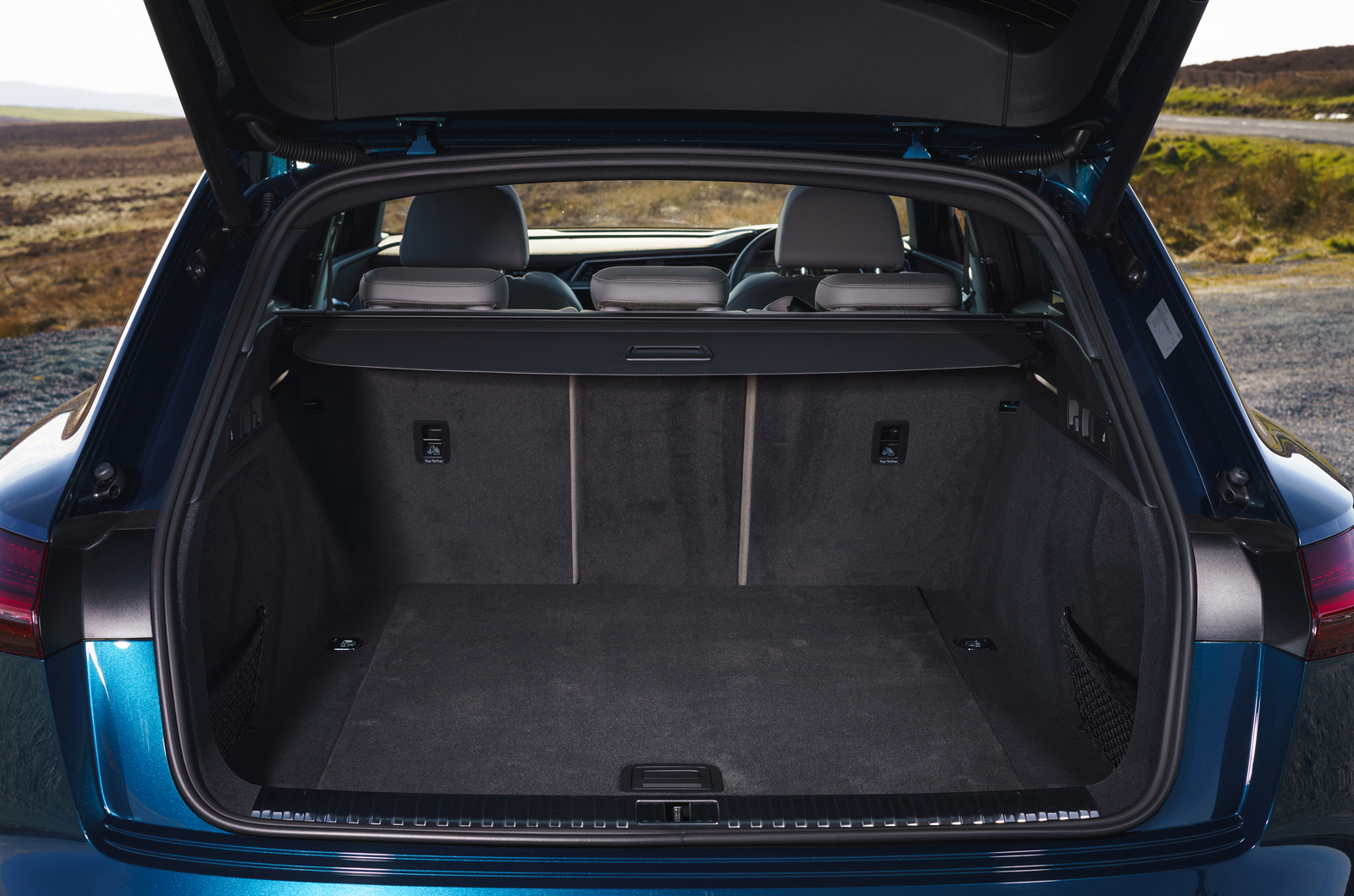 Used Audi E-tron 2019-2022 boot interior