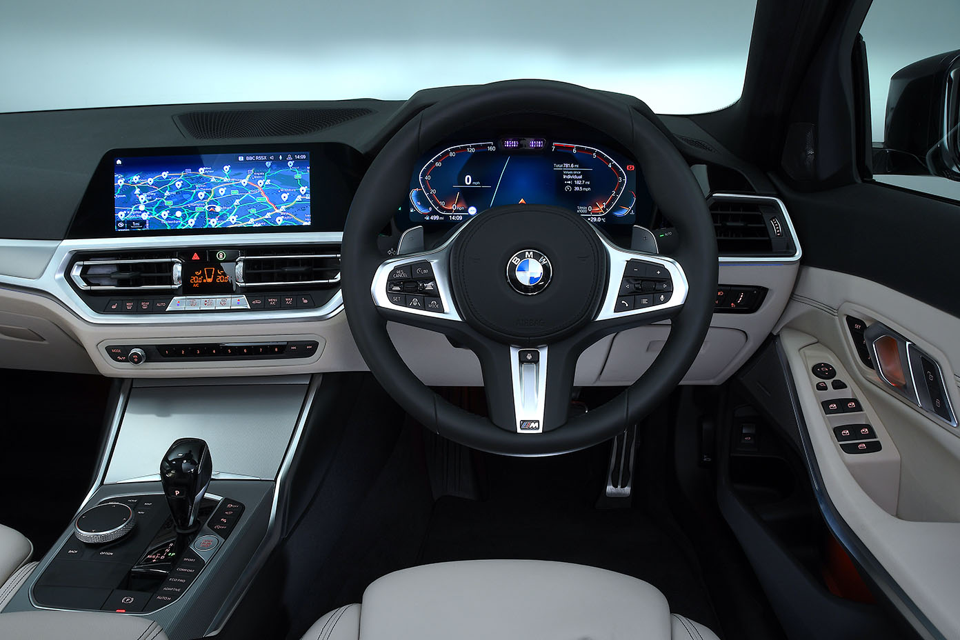 Used BMW 3 Series interior