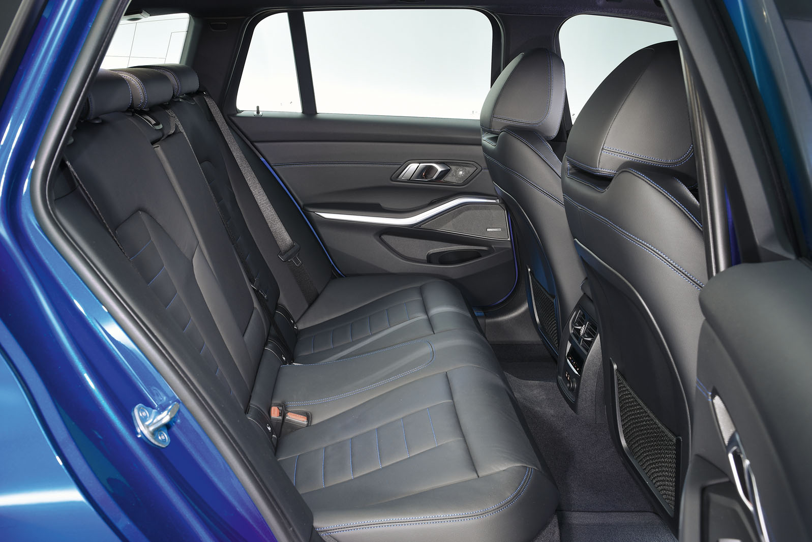 Used BMW 3 Series Touring 2019-present rear seats