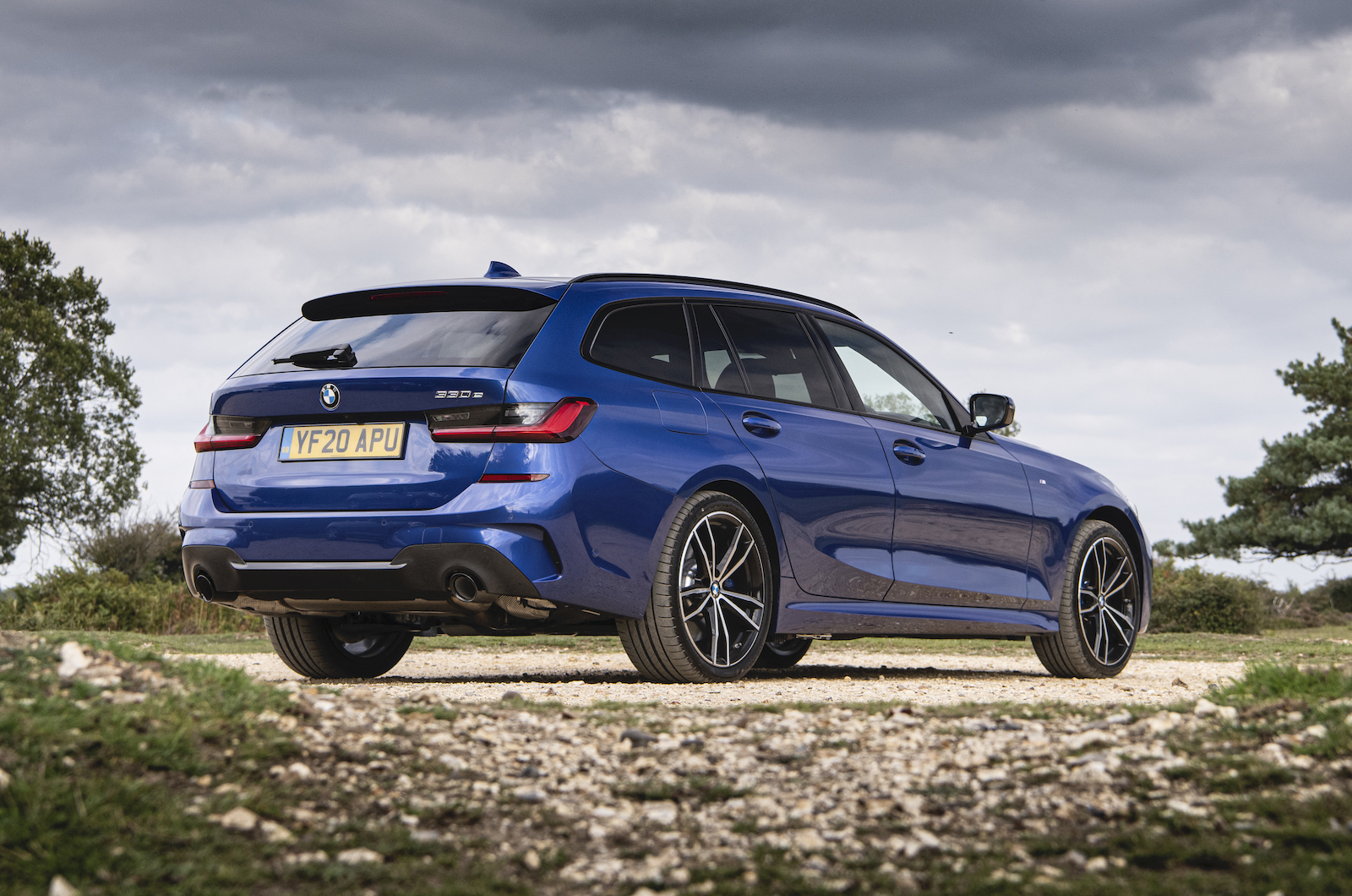 Used BMW 3 Series Touring 2019-present rear right static