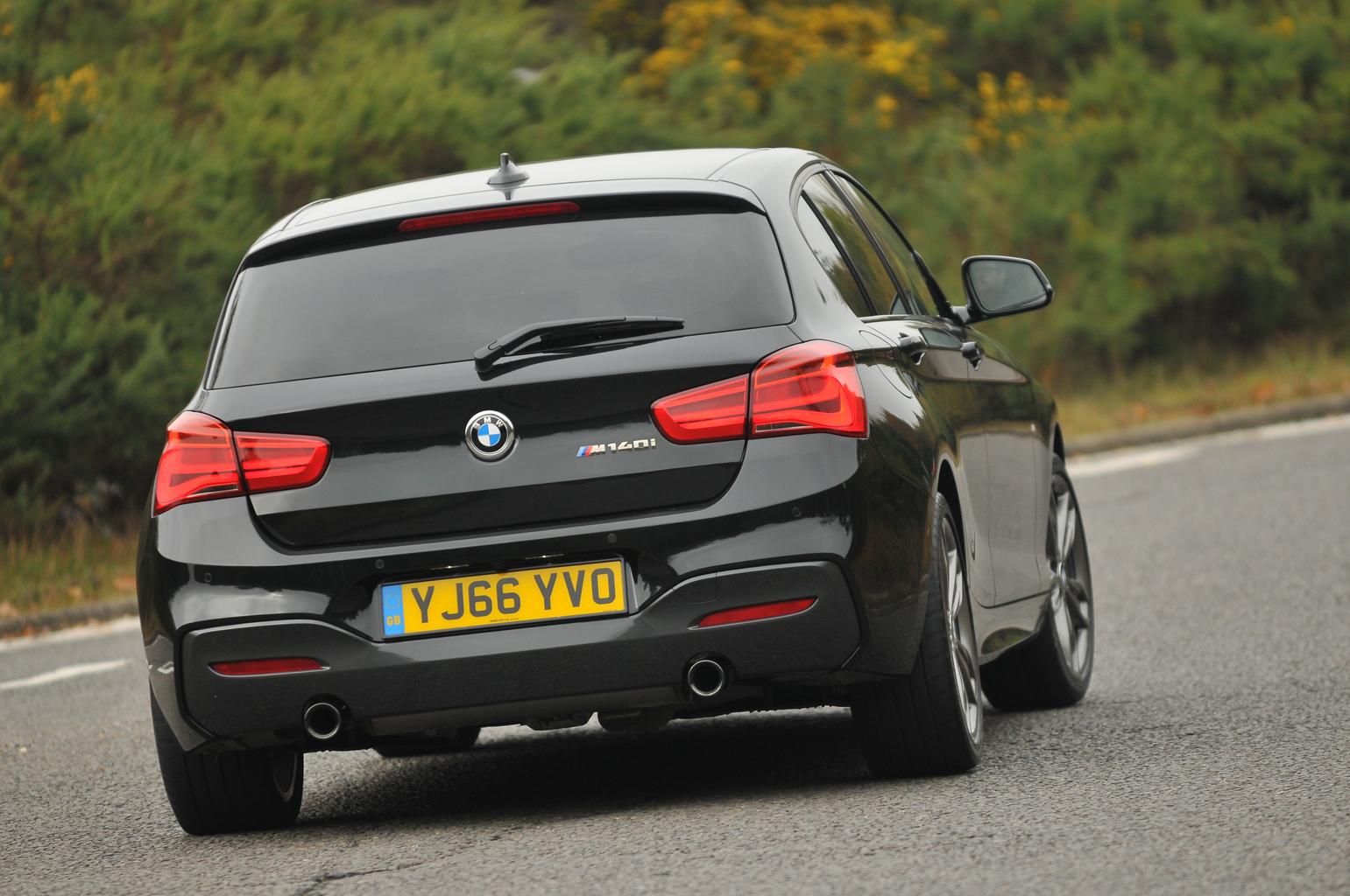 Used BMW M140i 2016-2019 rear cornering