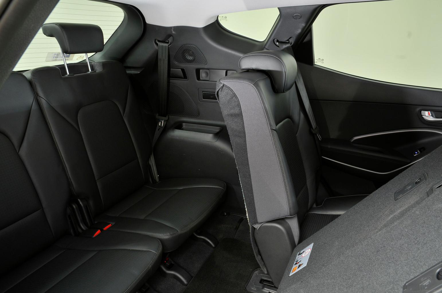Used Hyundai Santa Fe 2013-2018 third row of seats