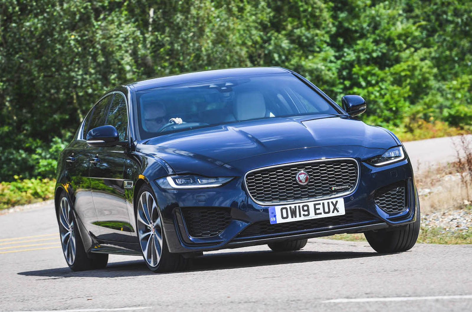 Used Jaguar XE 2015-2024 front cornering