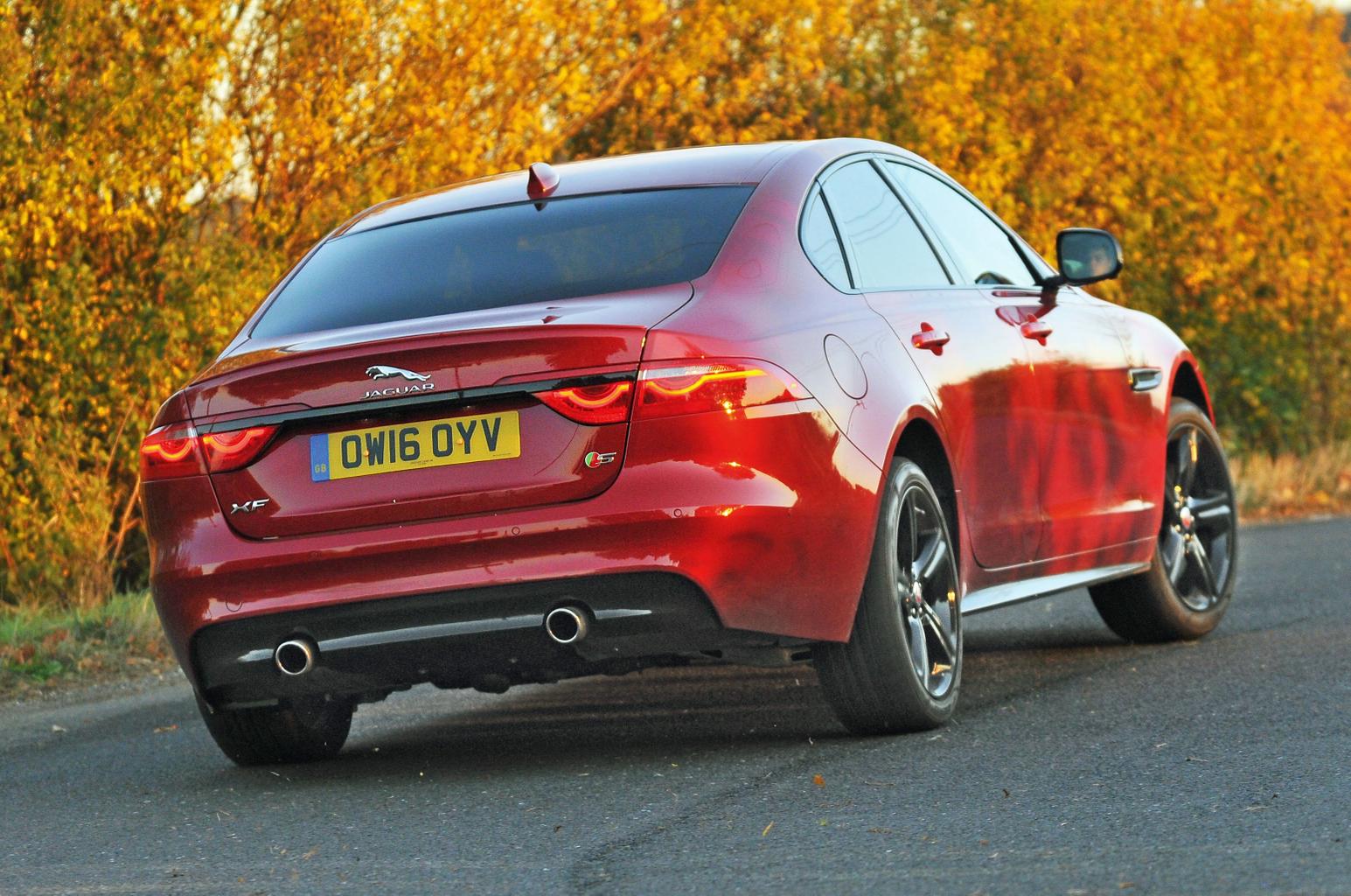 Used Jaguar XF Saloon 2015-2024 rear cornering