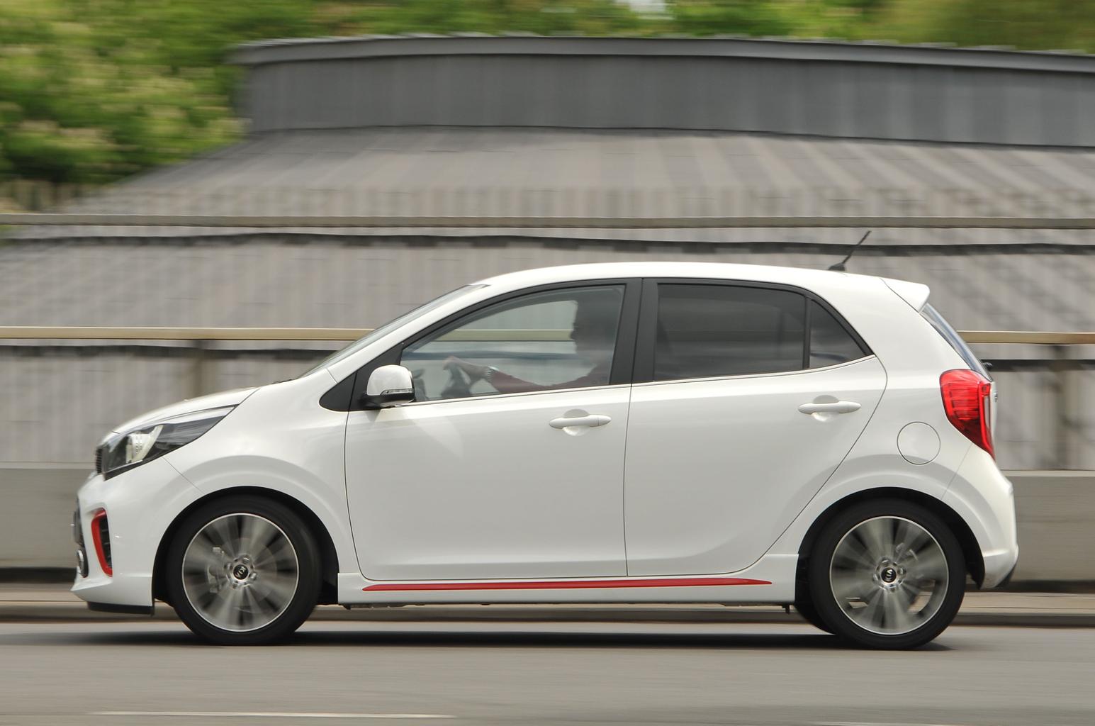 Used Kia Picanto Hatchback (17-present) side