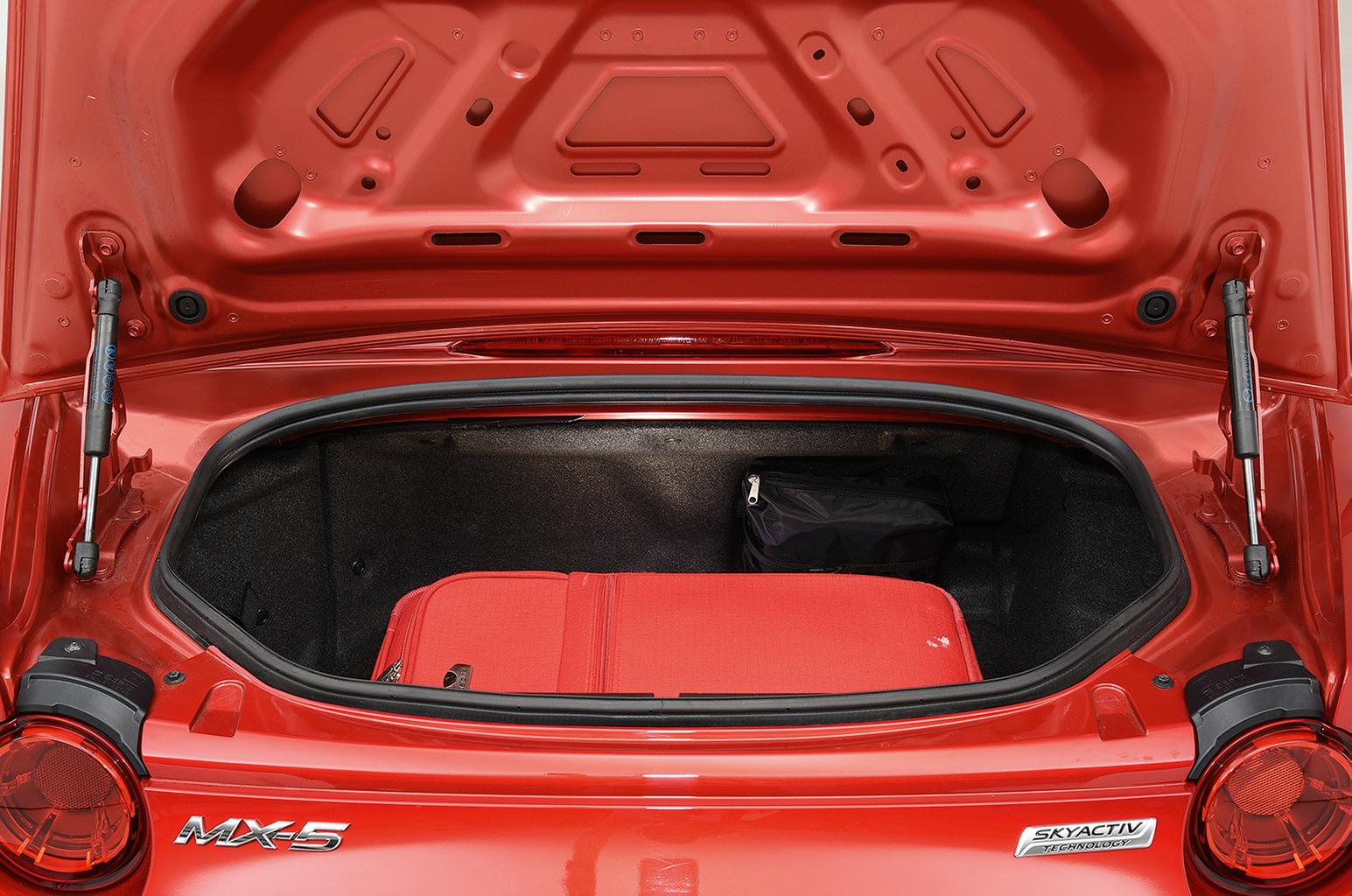 Used Mazda MX-5 2015-present boot