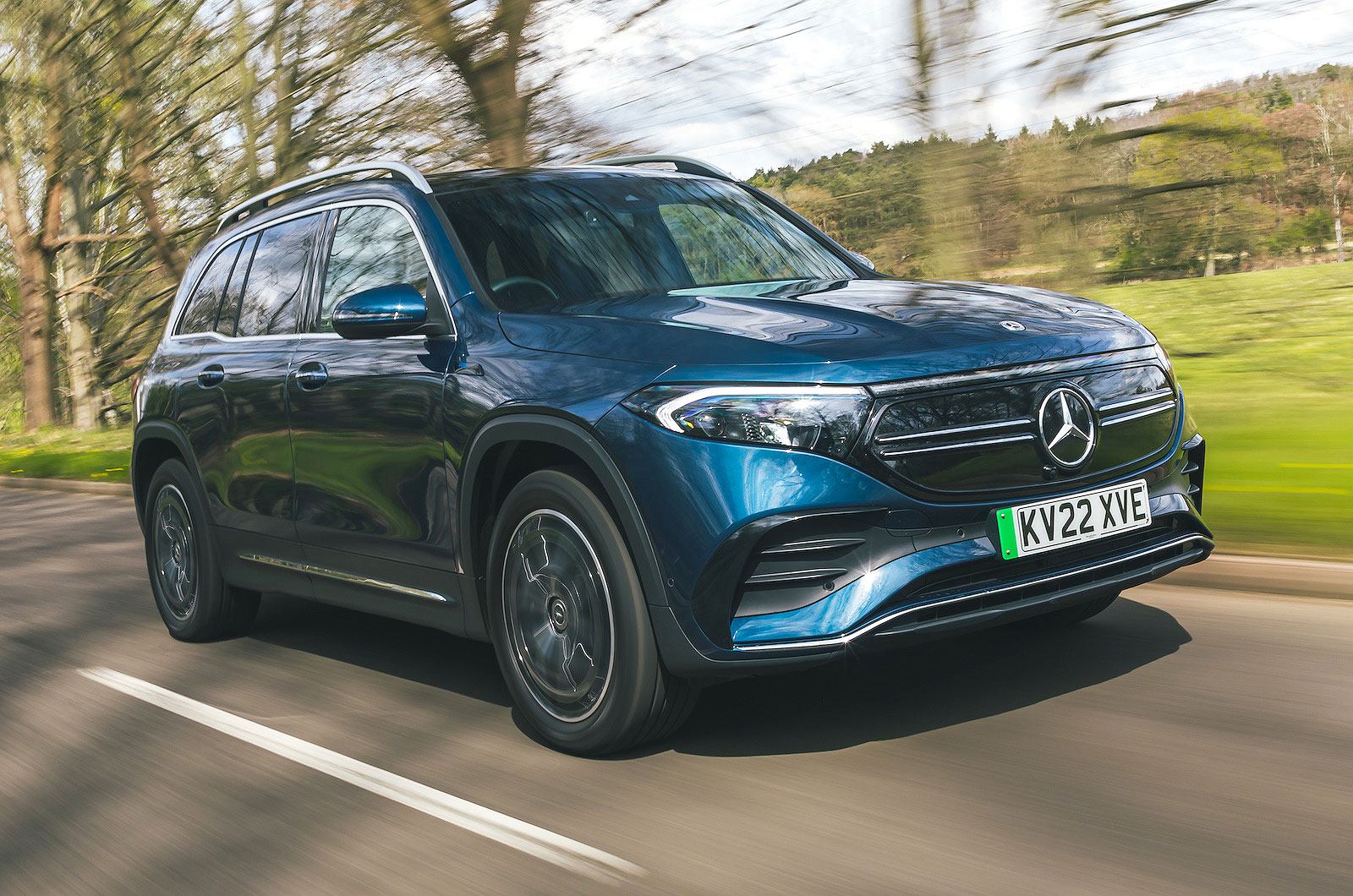 Used Mercedes EQB 2022-present front right driving