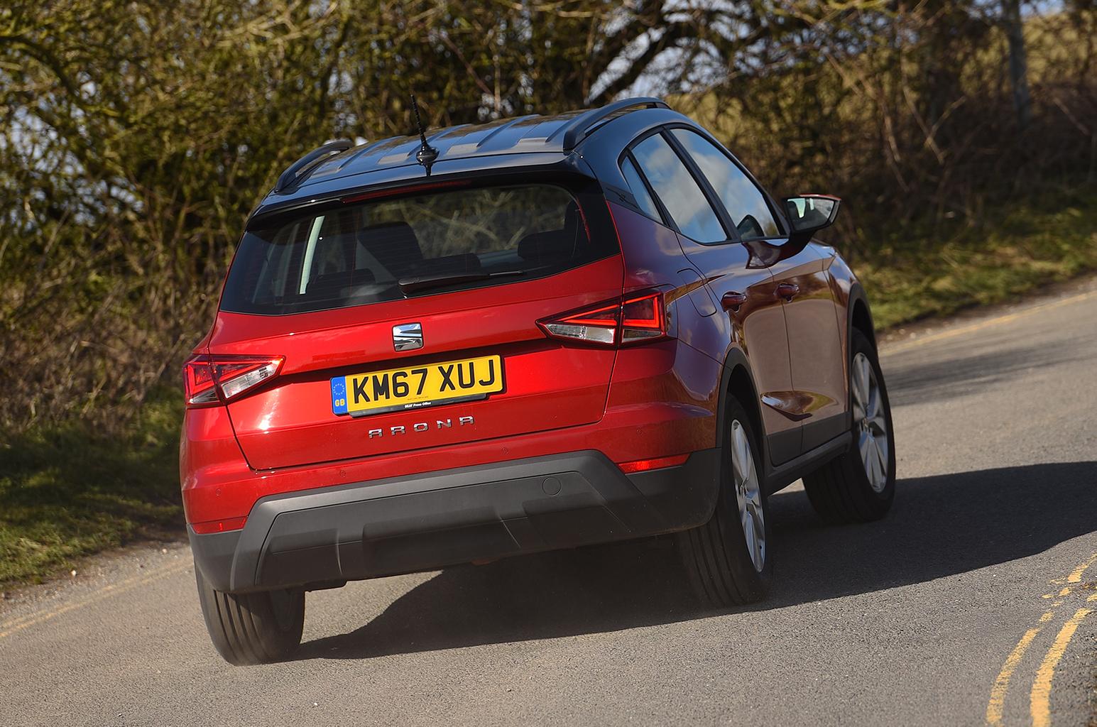 Used Seat Arona 2018-present rear cornering