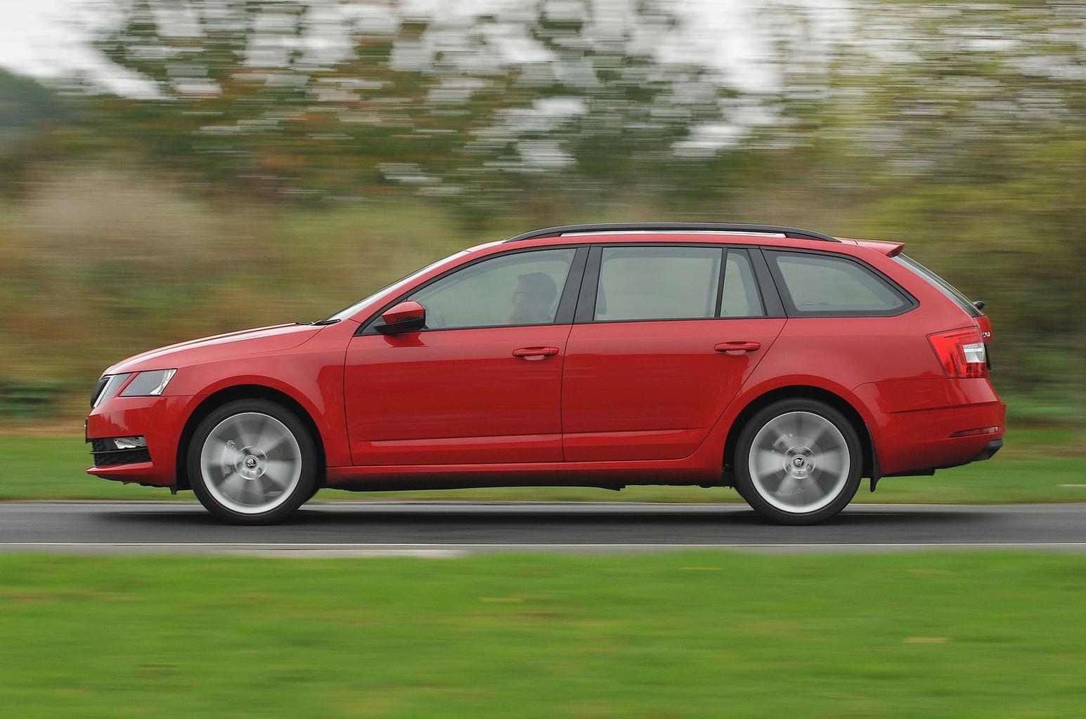 Used Skoda Octavia Estate 13-20 side