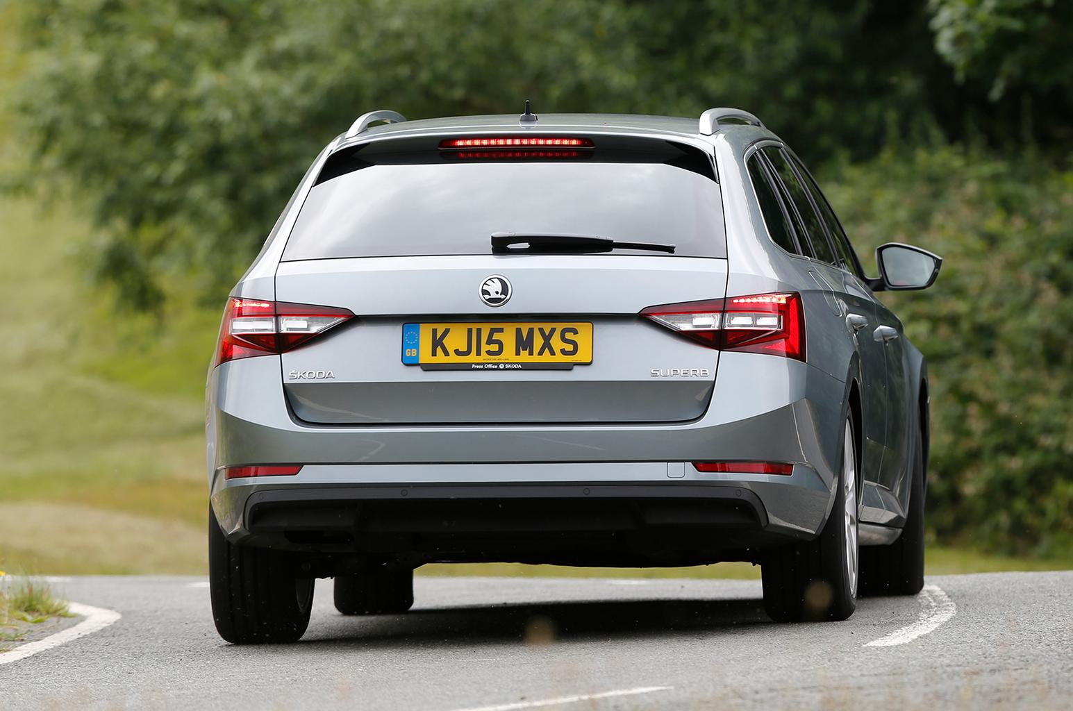 Used Skoda Superb Estate 2015-2024 rear