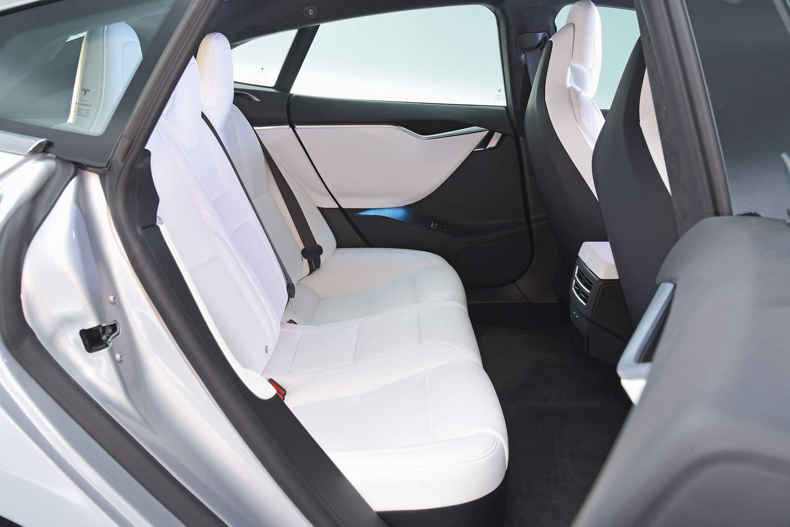 Used Tesla Model S 2014-2021 rear seats