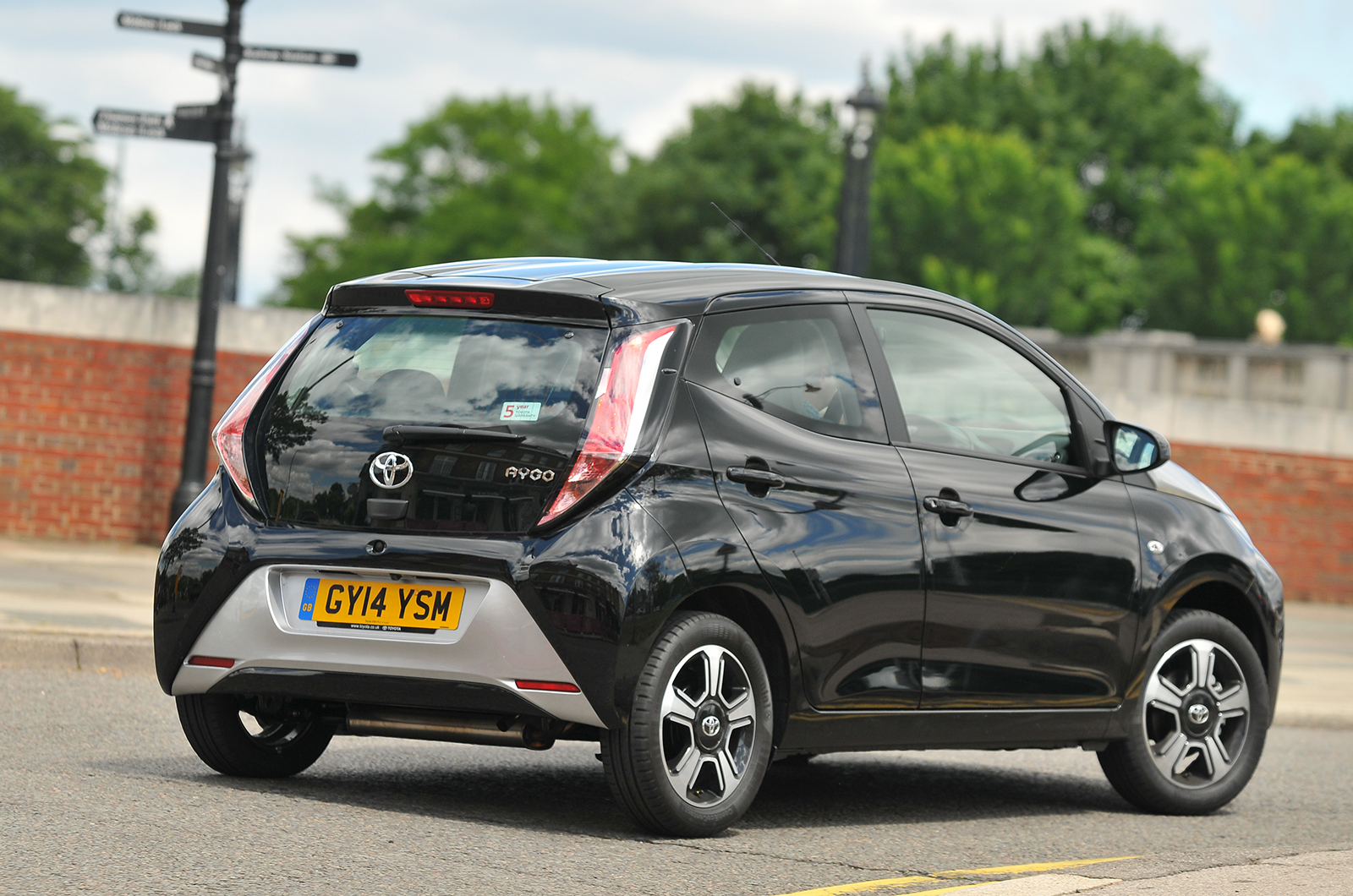 Used Toyota Aygo 2014-2021 rear corner