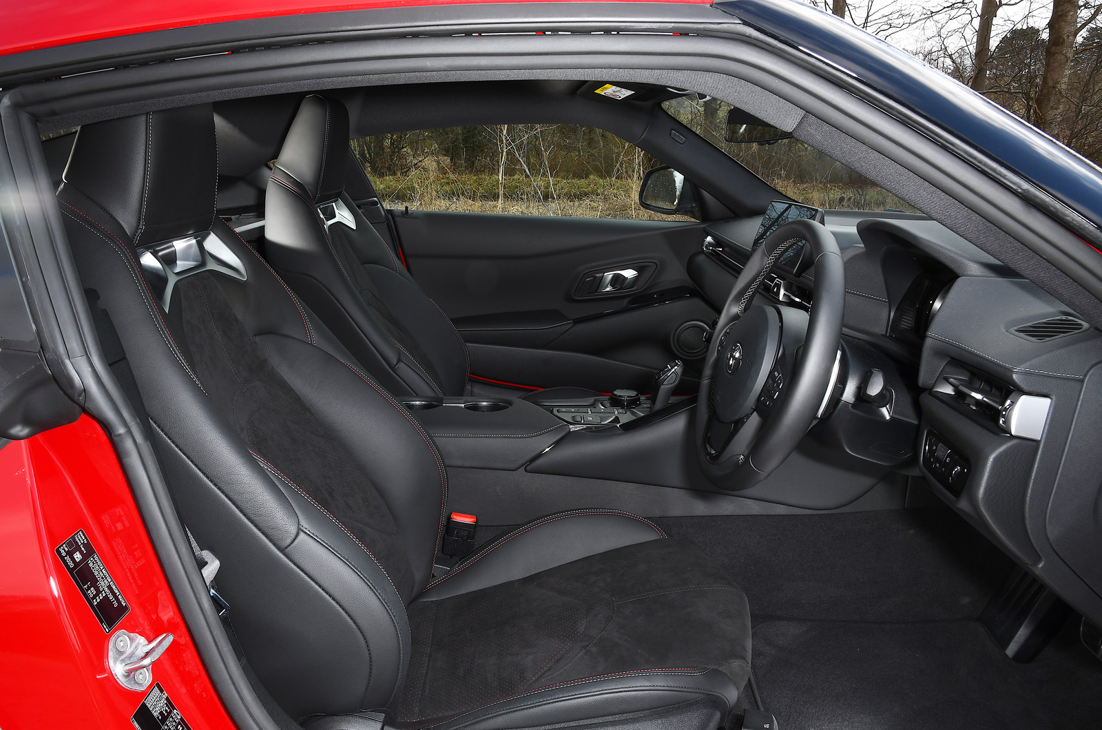 Used Toyota GR Supra 2019-present seats and interior