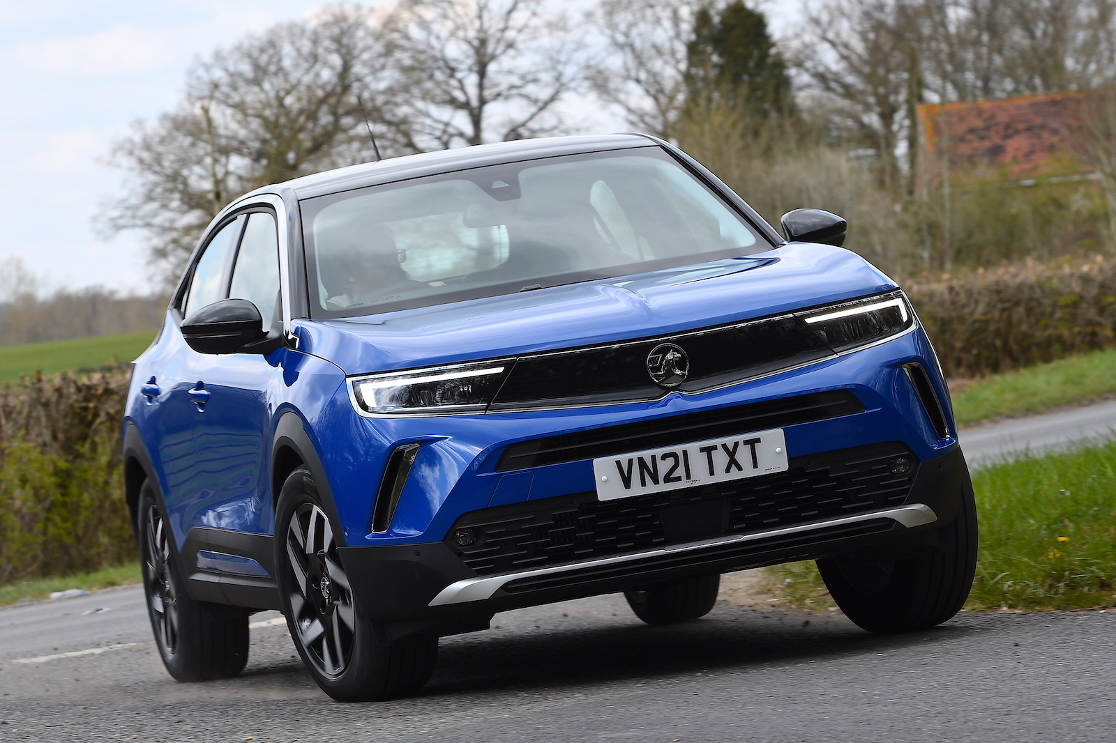 Used Vauxhall Mokka 2021-present front cornering