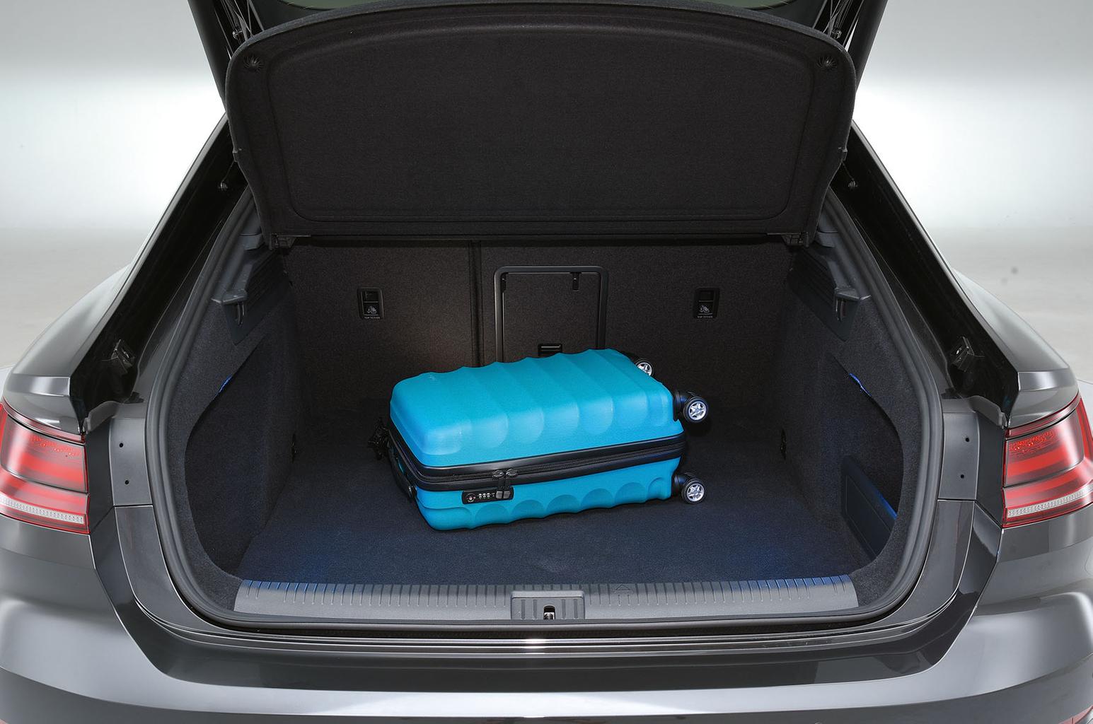 Used Volkswagen Arteon 2017-present boot
