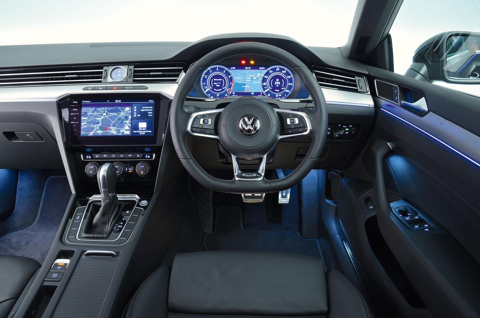 Used Volkswagen Arteon 2017-present interior