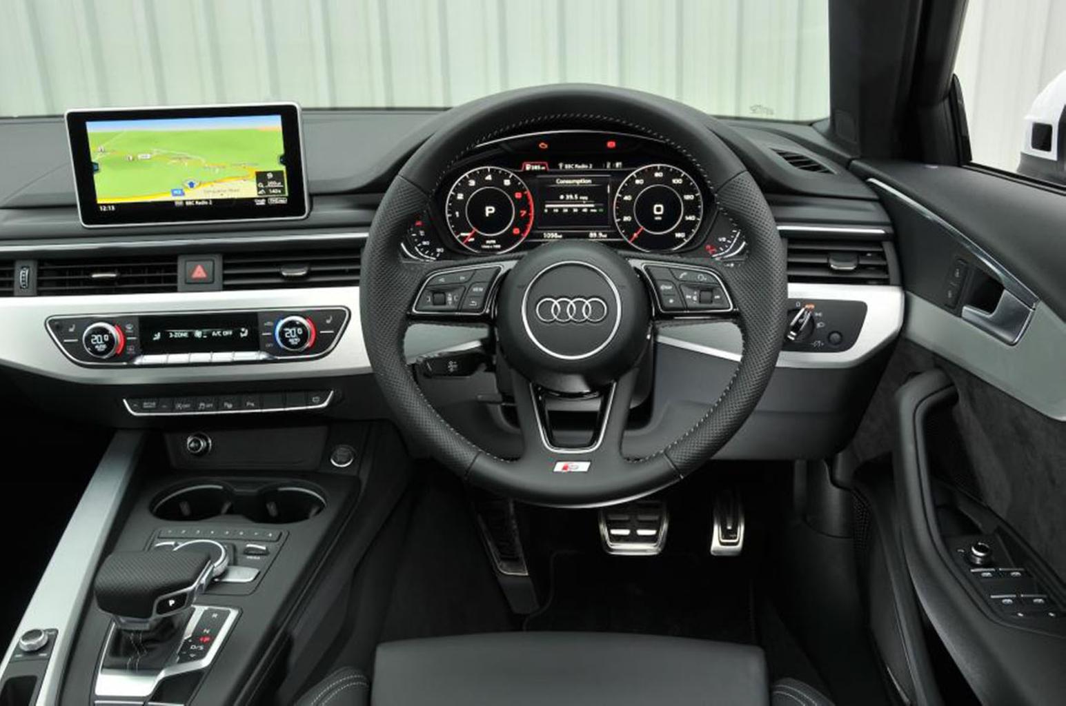 Used Audi A4 Avant 2015-2024 interior dashboard