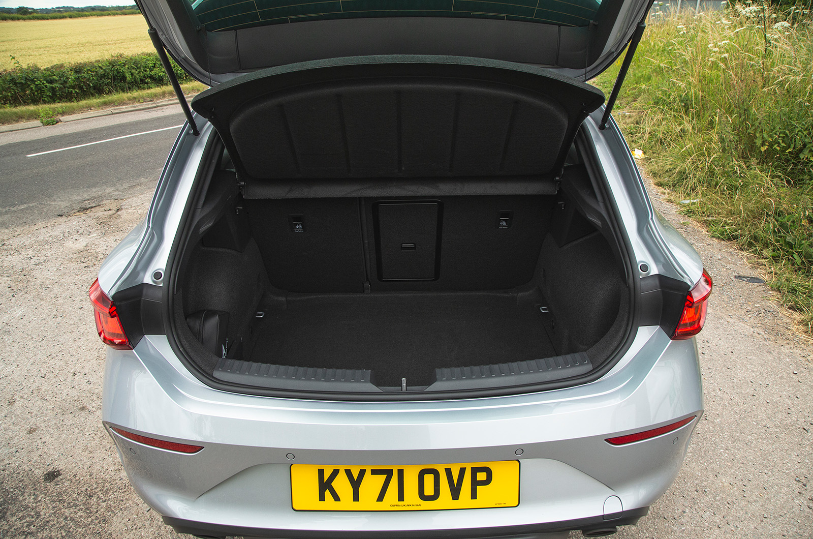 Used Cupra Leon 2020-present boot